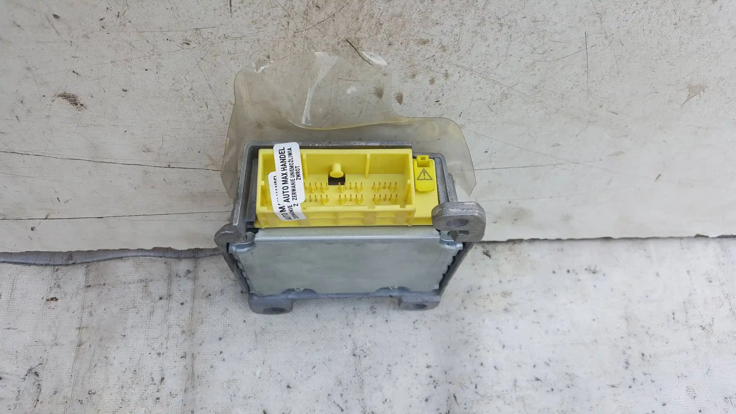 MODUŁ SENSOR AIRBAG 8917002381 TOYOTA COROLLA E12 01-