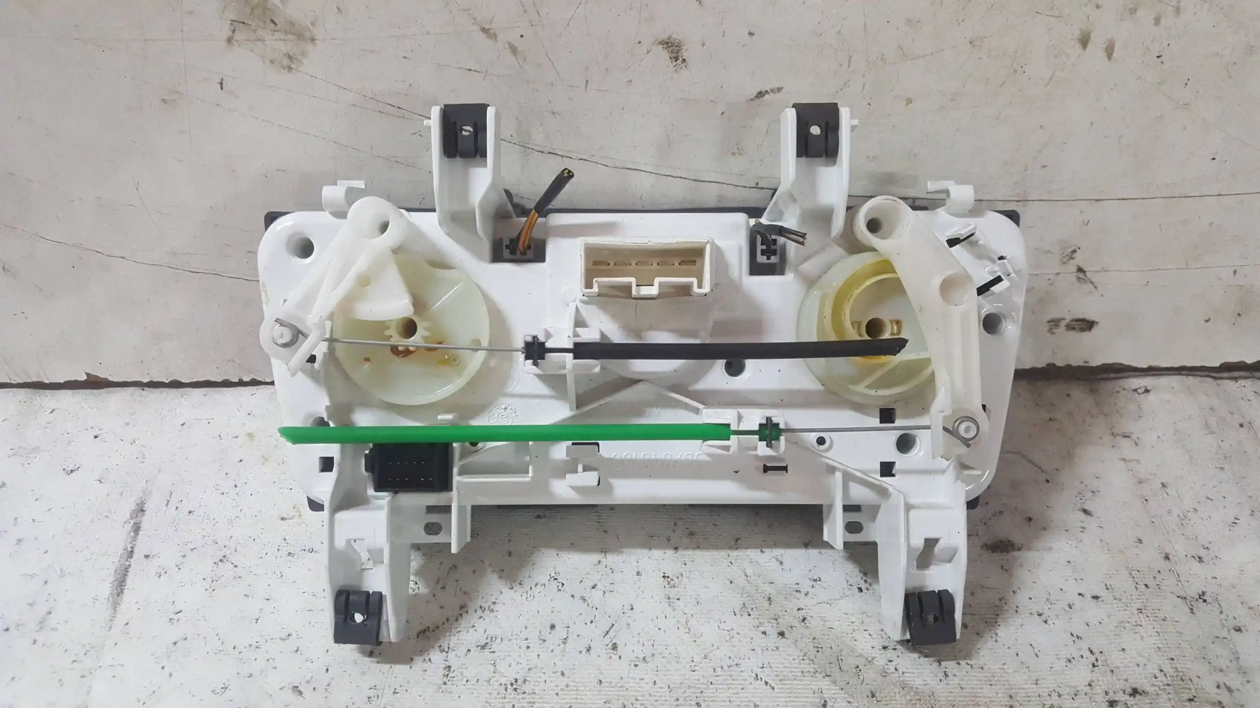 PANEL NAWIEWU KLIMATYZACJI FIAT BRAVO II 07-