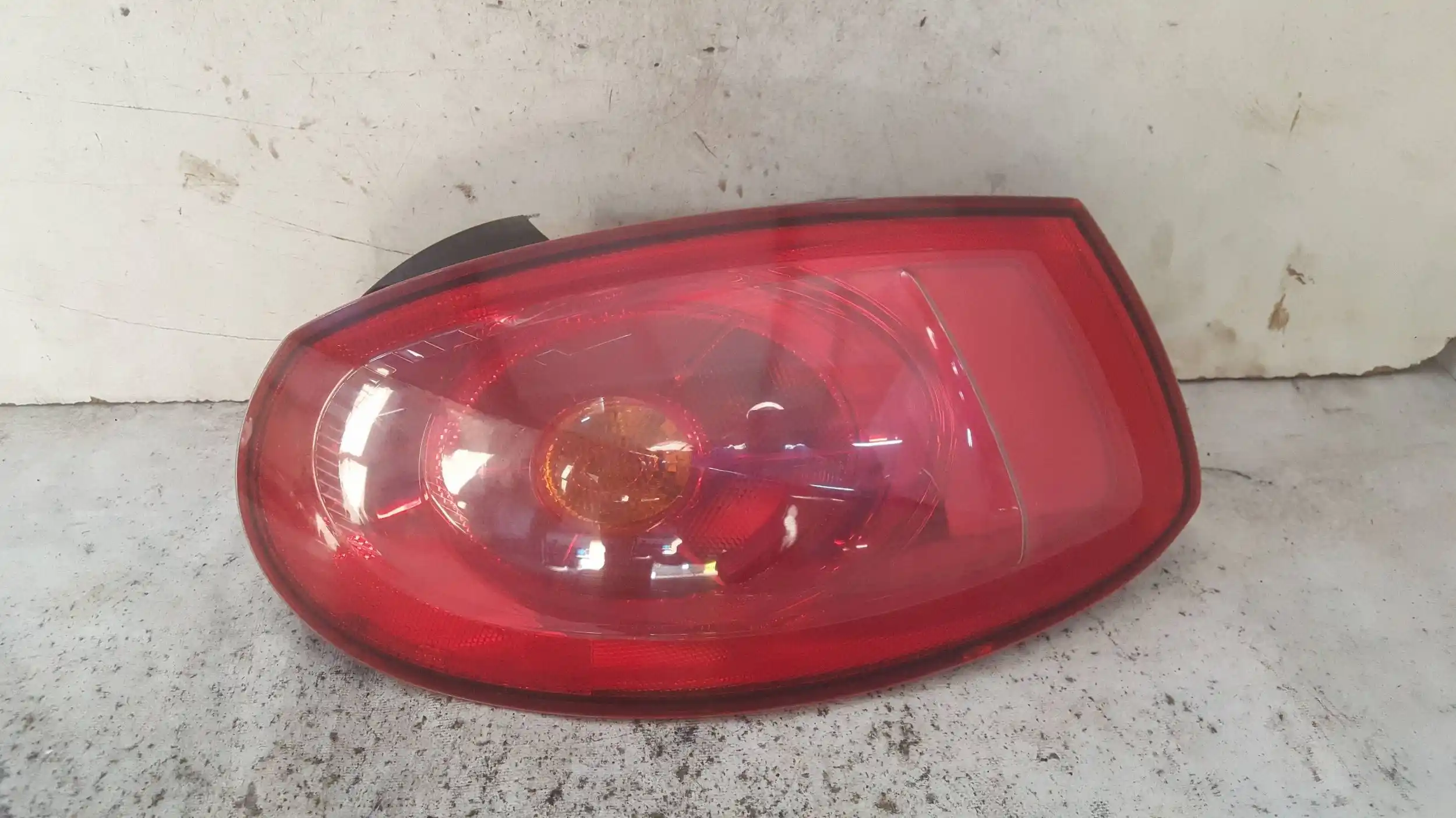 LAMPA PRAWY TYŁ TYLNA FIAT BRAVO II 07-10