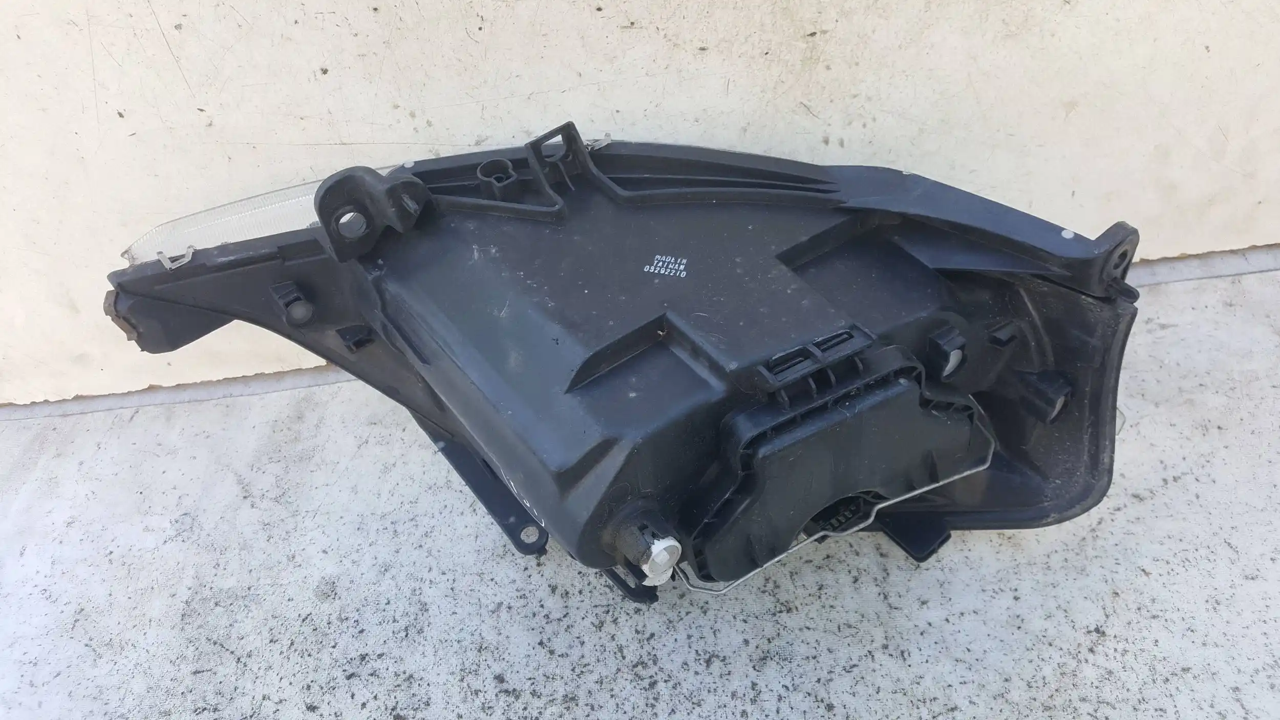 LAMPA LEWY PRZÓD PRZEDNIA TYC CITROEN C3 I 02-09