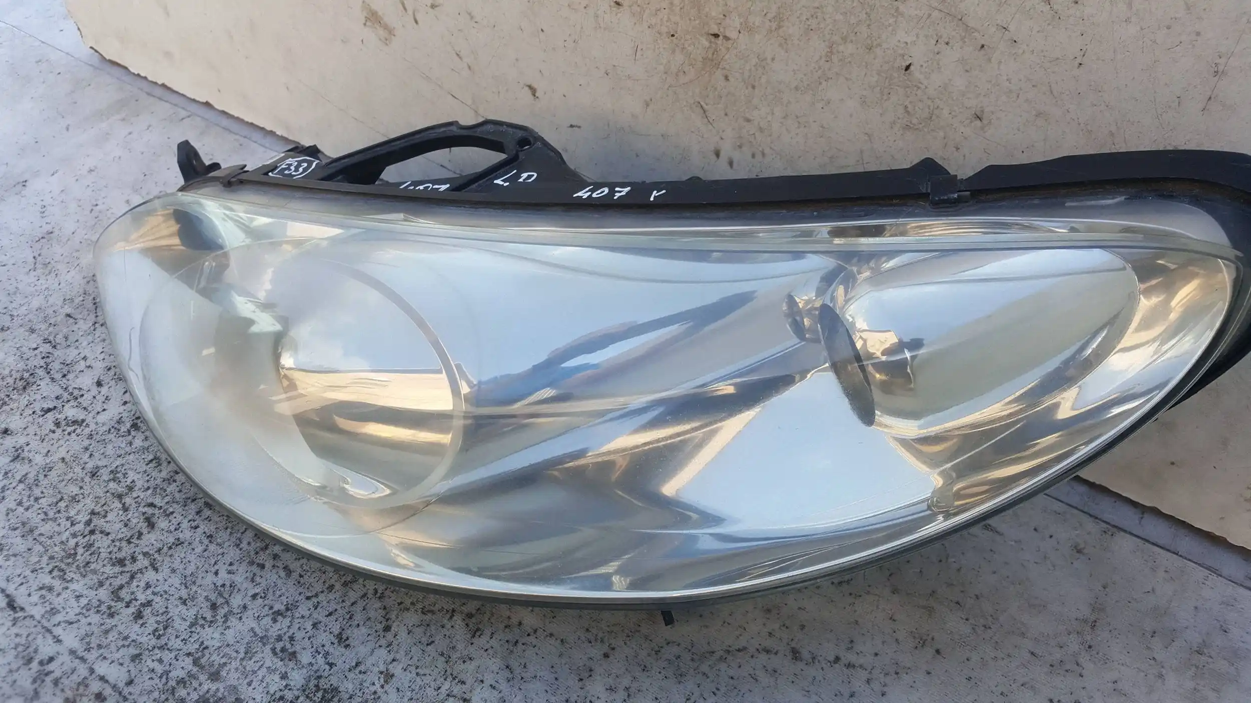 LAMPA LEWY PRZÓD PRZEDNIA 0301213201 PEUGEOT 407 04-11