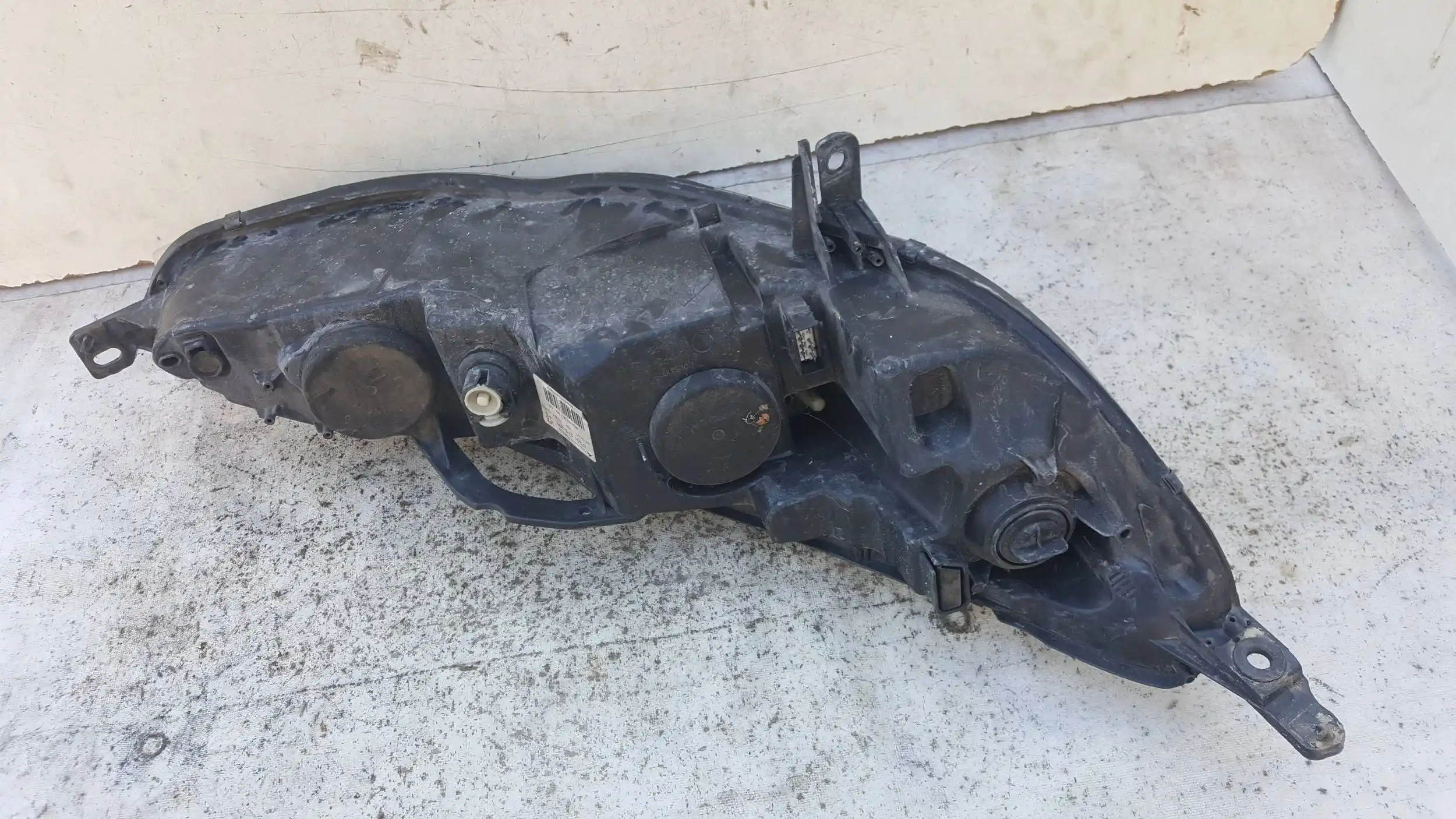 LAMPA LEWY PRZÓD PRZEDNIA 0301213201 PEUGEOT 407 04-11