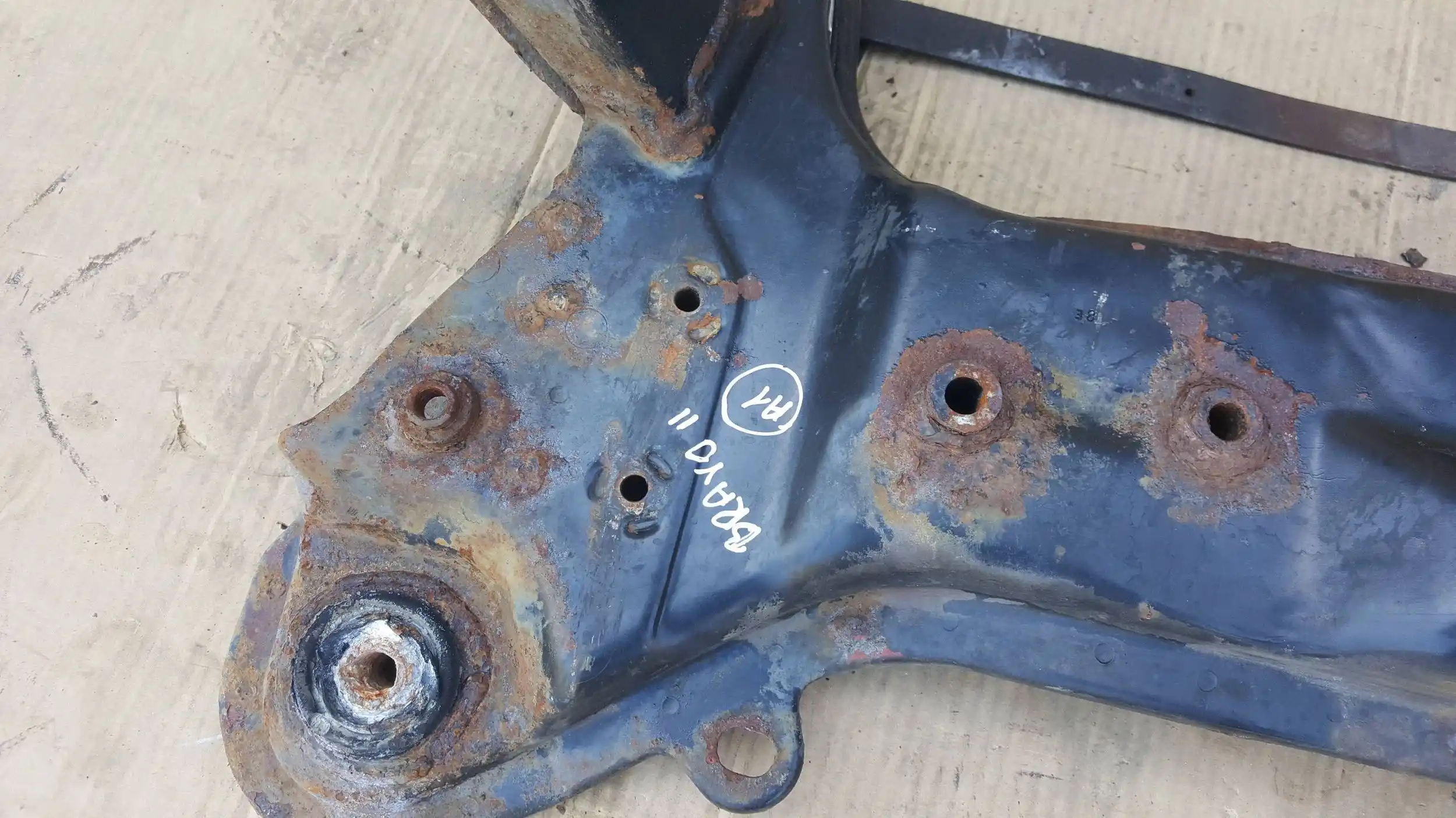 SANKI KOŁYSKA WÓZEK TRAWERS PRZÓD FIAT BRAVO II BENZYNA 07-
