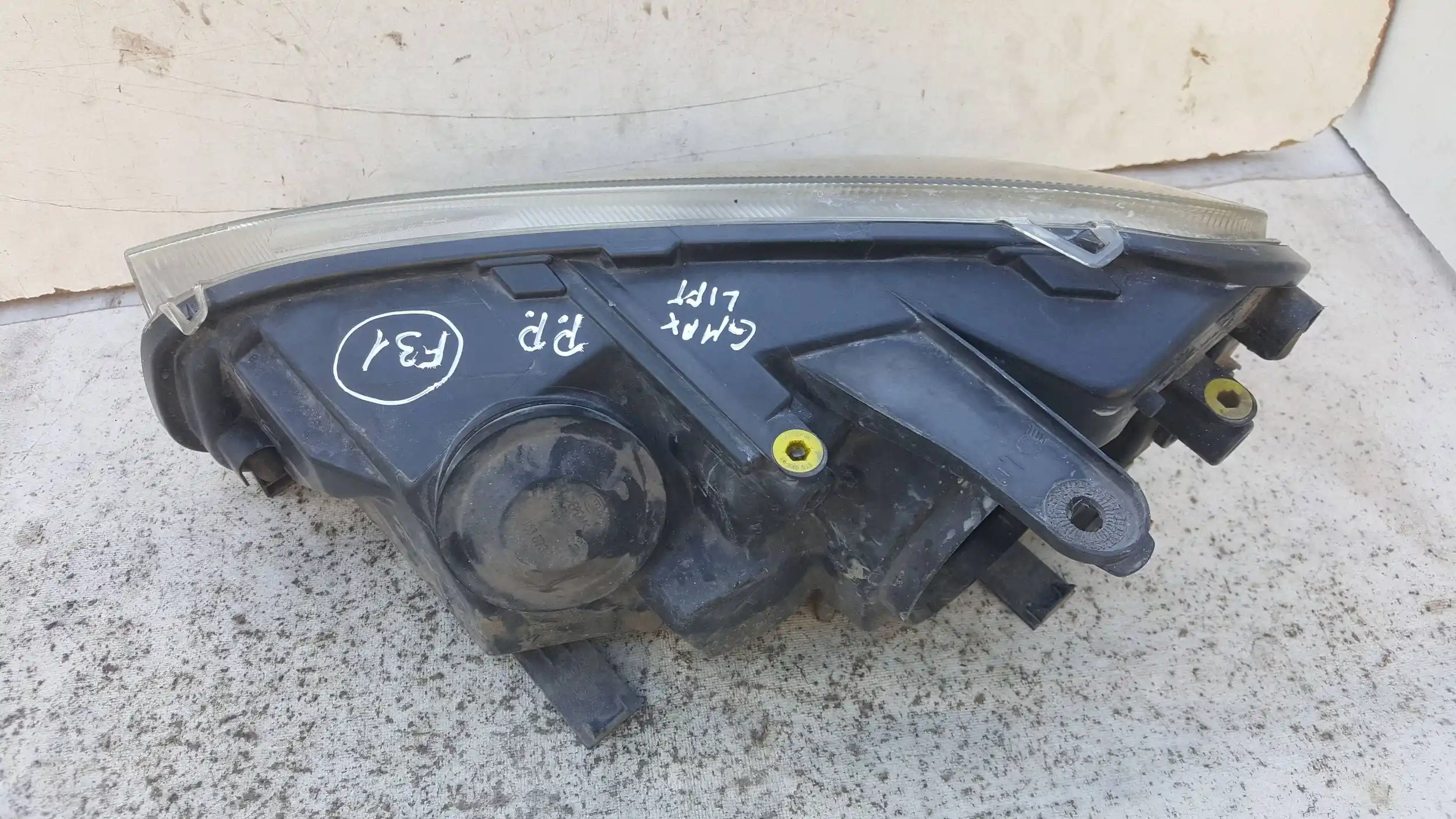 LAMPA PRAWY PRZÓD PRZEDNIA FORD C MAX MK1 LIFT 06-10