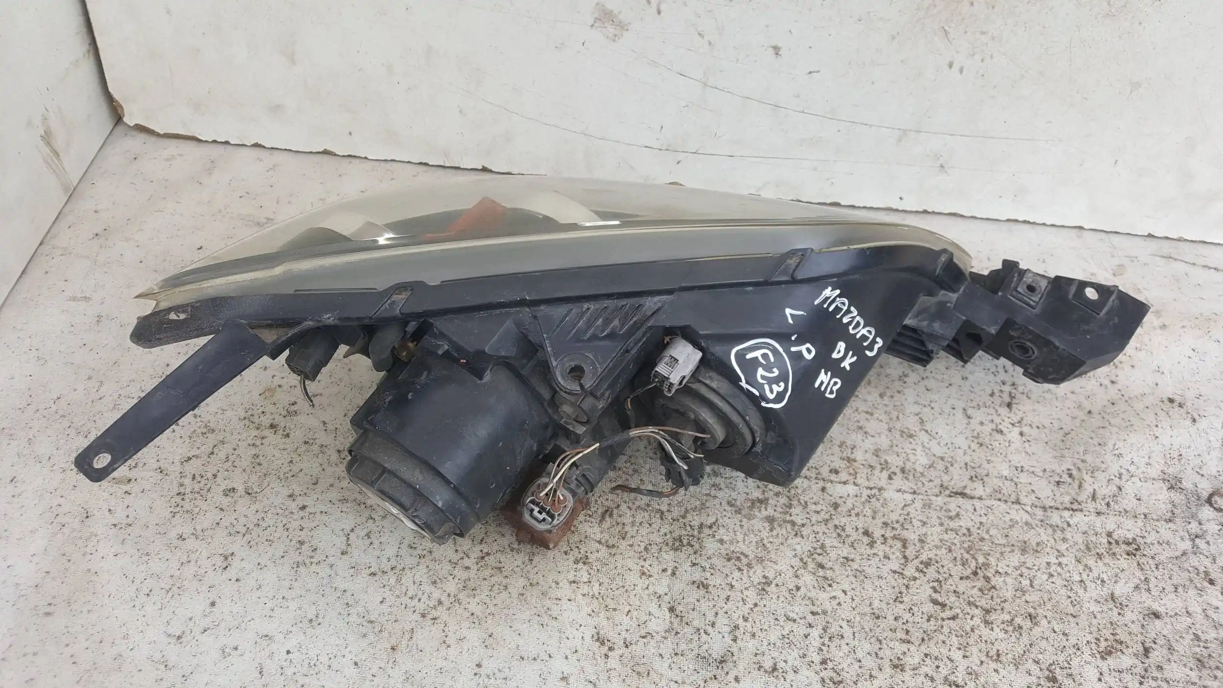 LAMPA LEWY PRZÓD PRZEDNIA XENON PRZETWORNICA MAZDA 3 BK HB 03-