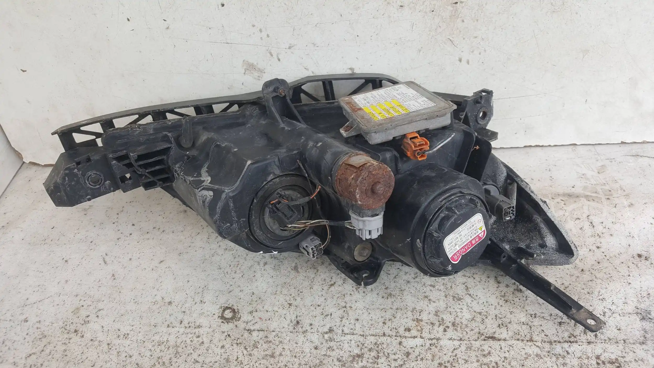 LAMPA LEWY PRZÓD PRZEDNIA XENON PRZETWORNICA MAZDA 3 BK HB 03-