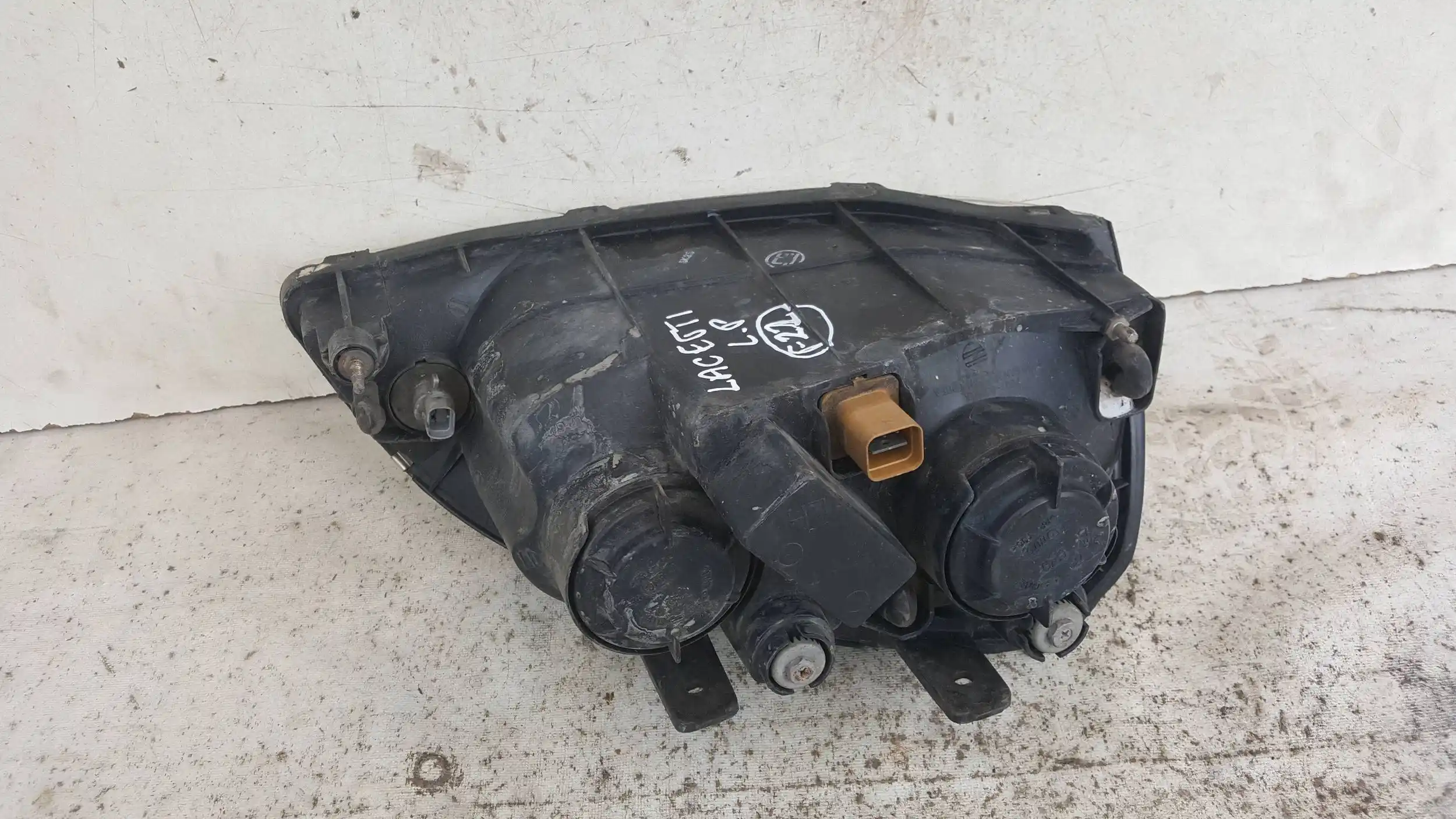 LAMPA LEWY PRZÓD PRZEDNIA CHEVROLET LACETTI NUBIRA III J200 03-