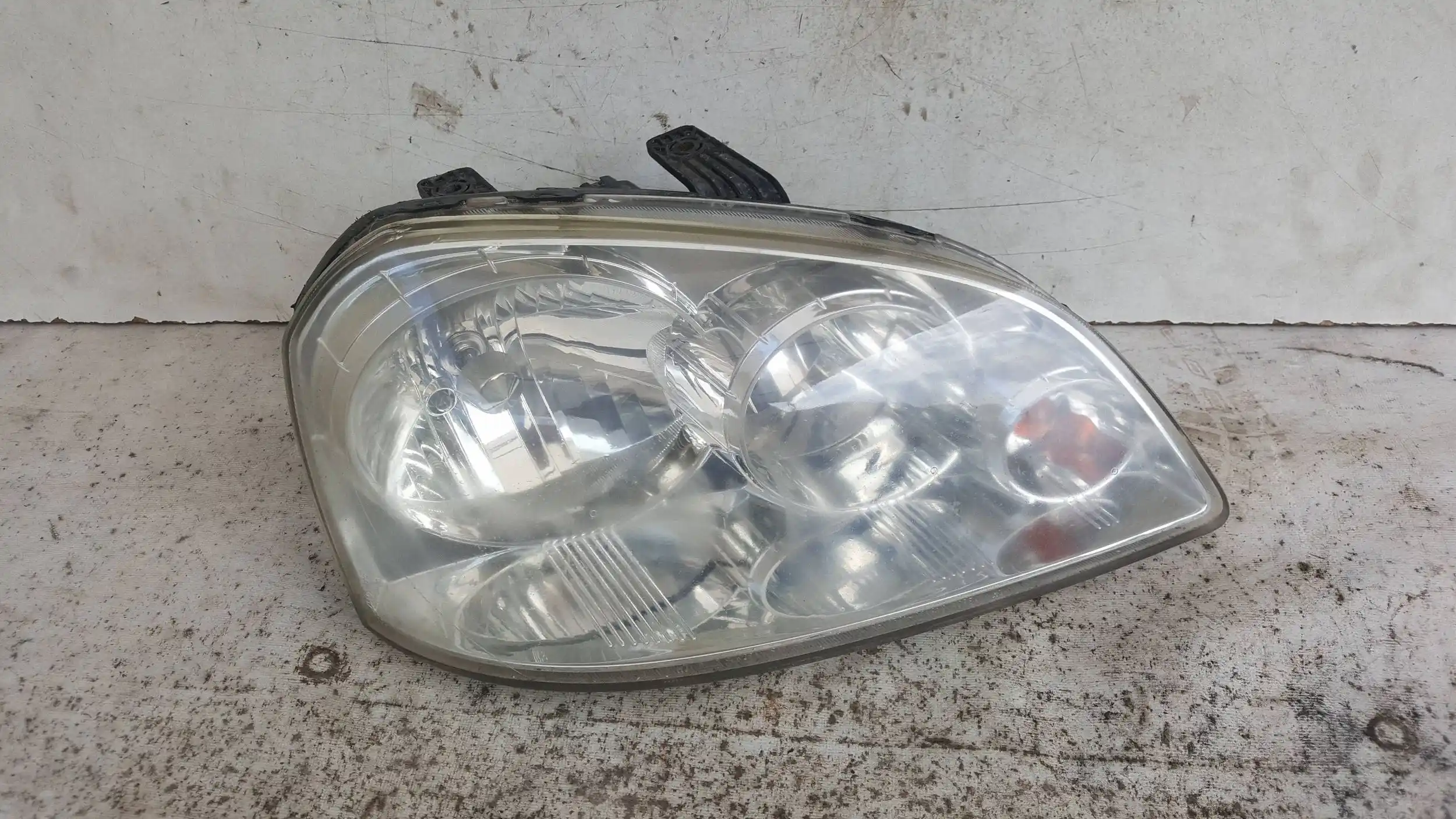 LAMPA PRAWY PRZÓD PRZEDNIA CHEVROLET LACETTI NUBIRA III J200 03-