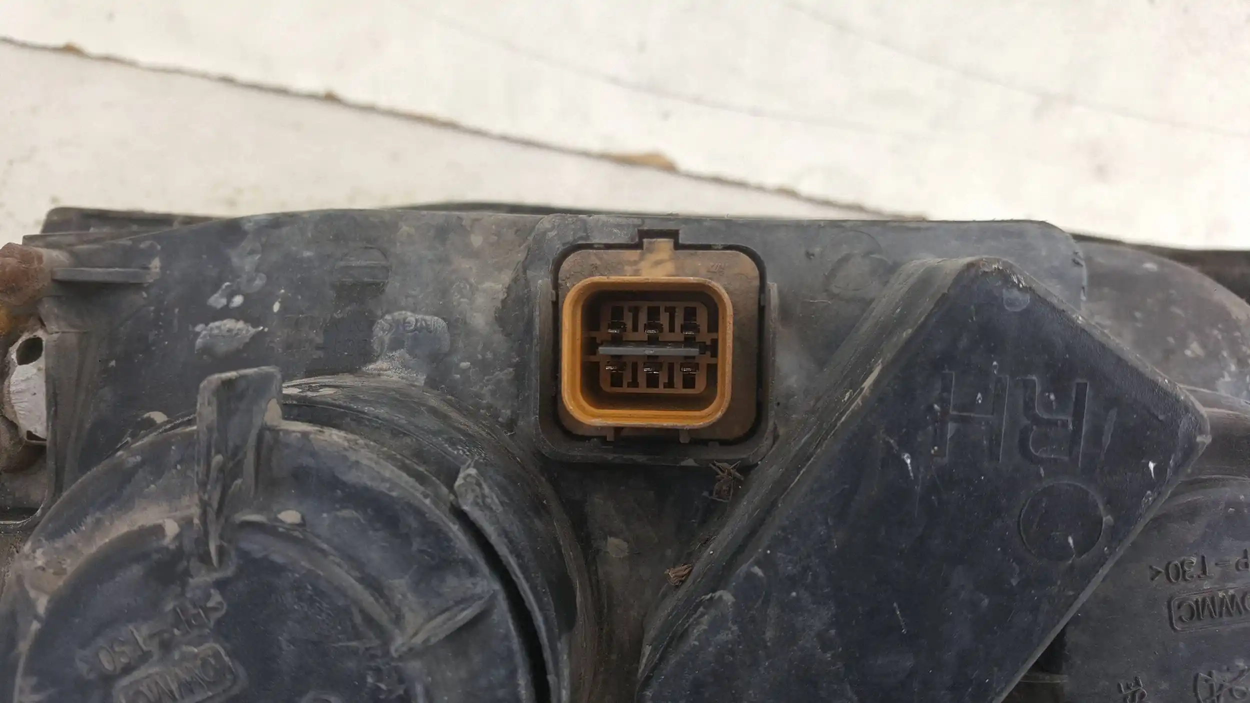 LAMPA PRAWY PRZÓD PRZEDNIA CHEVROLET LACETTI NUBIRA III J200 03-