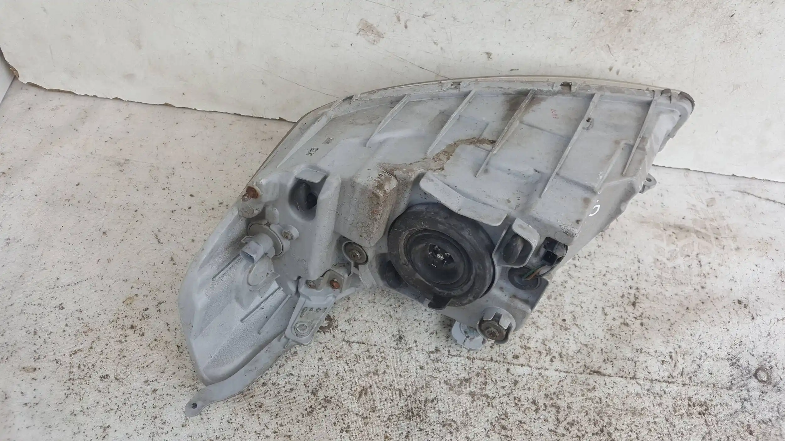 LAMPA PRAWY PRZÓD PRZEDNIA CHEVROLET AVEO T250 LIFT T255 07-12