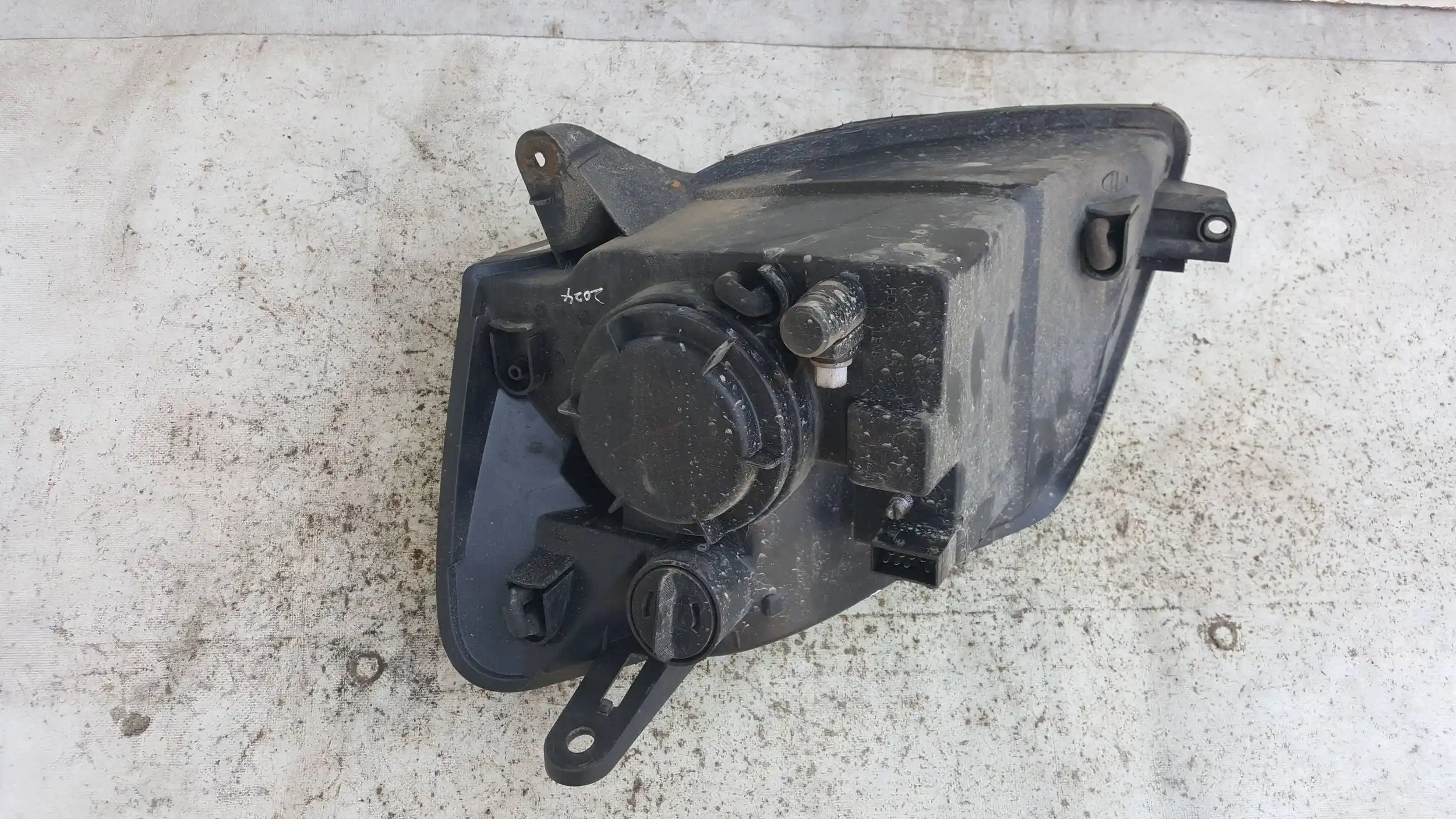 LAMPA PRAWY PRZÓD PRZEDNIA DEPO CITROEN BERLINGO PARTNER I LIFT 02-
