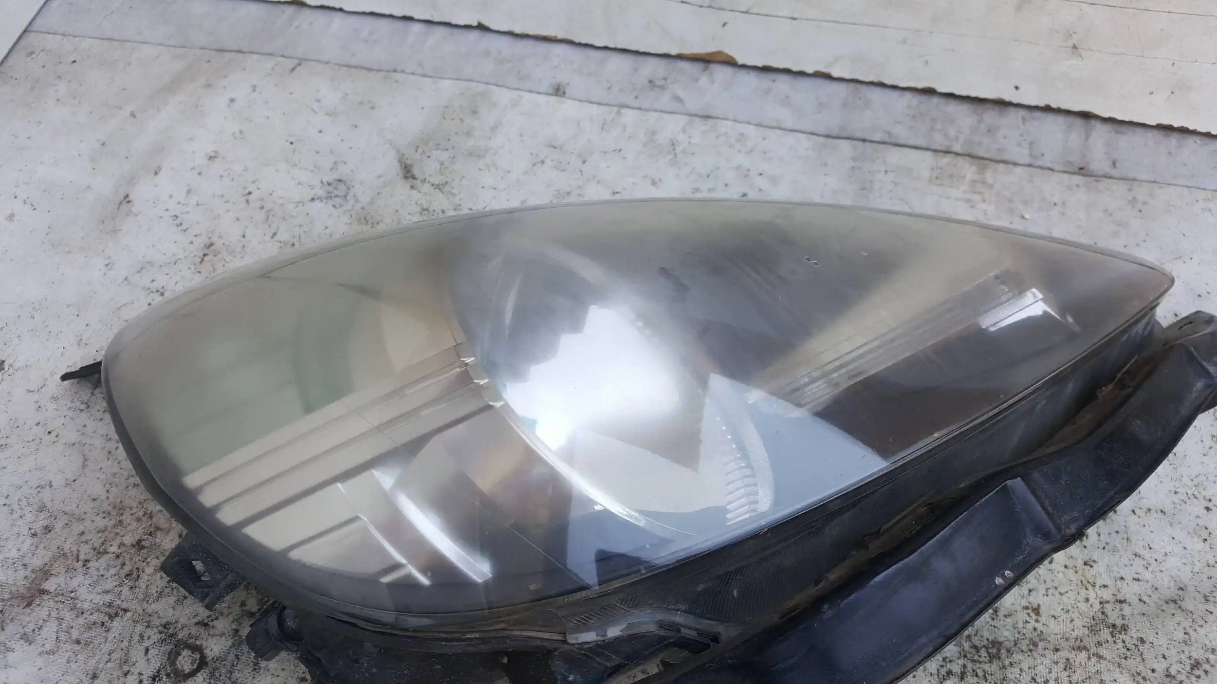 LAMPA PRAWY PRZÓD PRZEDNIA HONDA JAZZ II 02-