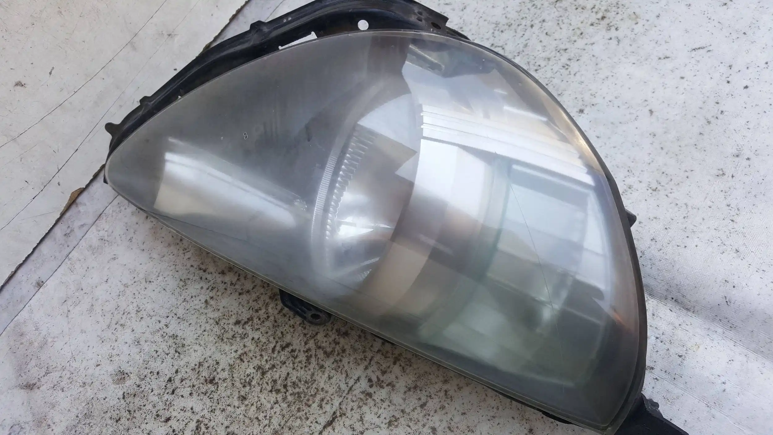 LAMPA PRAWY PRZÓD PRZEDNIA HONDA JAZZ II 02-
