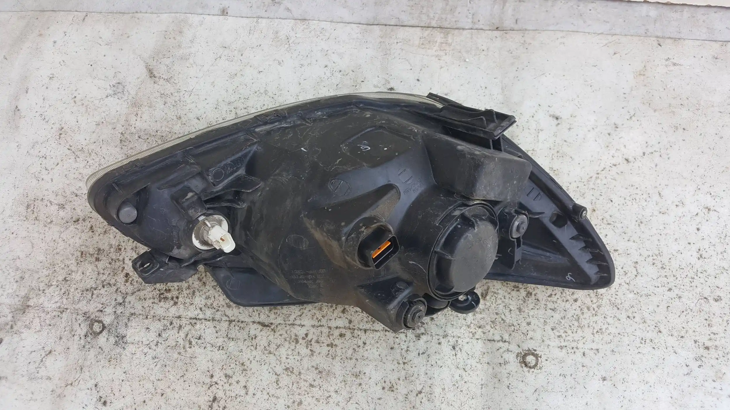 LAMPA LEWY PRZÓD PRZEDNIA HYUNDAI GETZ LIFT 05-11