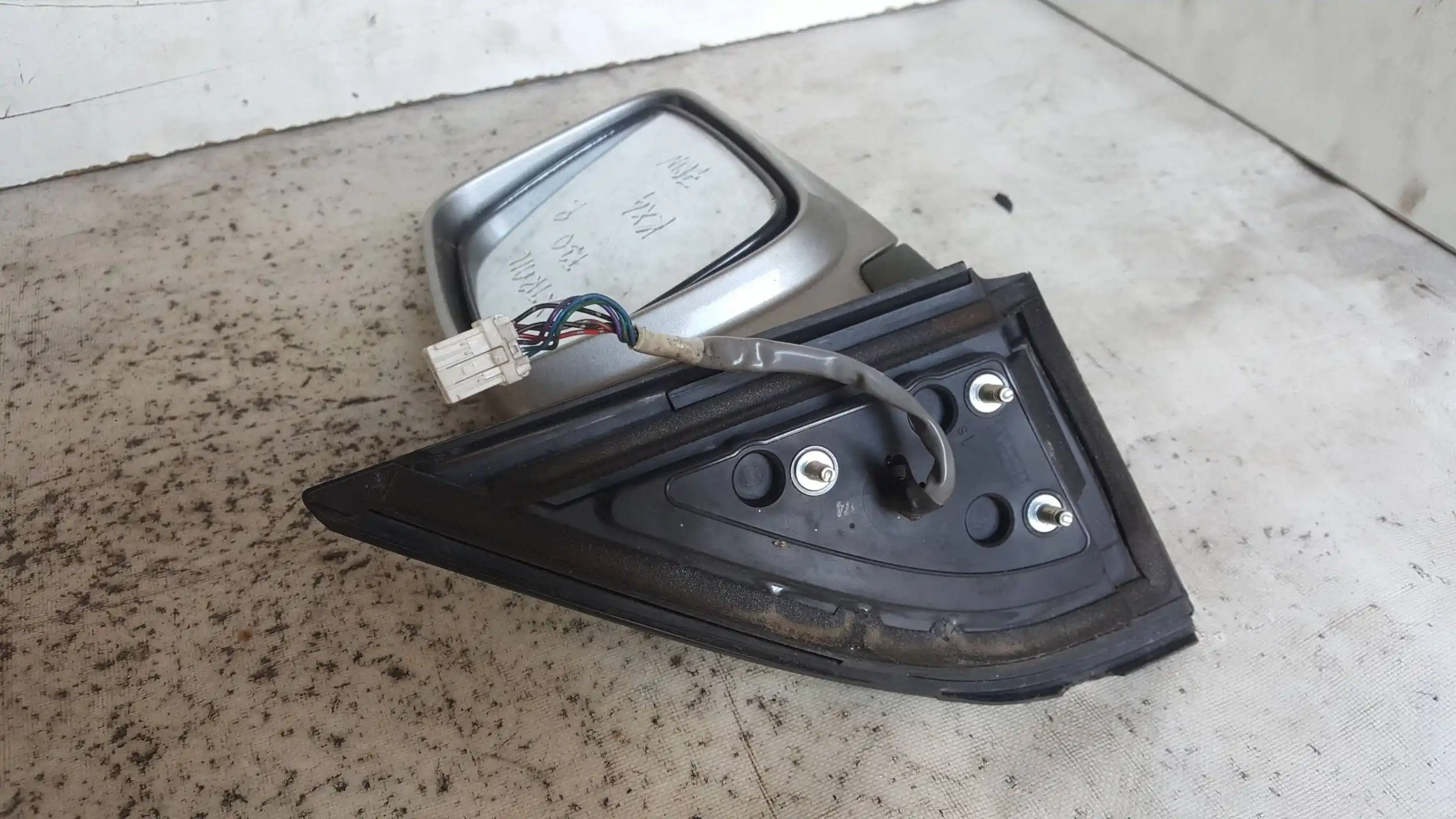 LUSTERKO PRAWE ELEKTRYCZNE 7 PIN NISSAN X TRAIL I T30 01-07 KX4