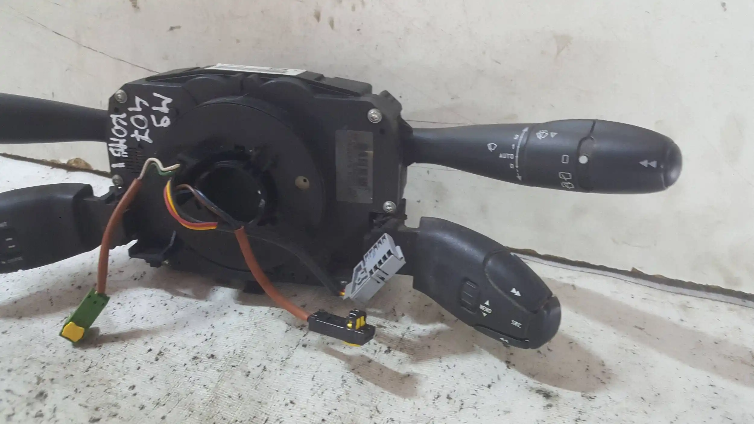 PRZEŁĄCZNIK ZESPOLONY PAJĄK 96611304XT PEUGEOT 407 KOMBI 04-