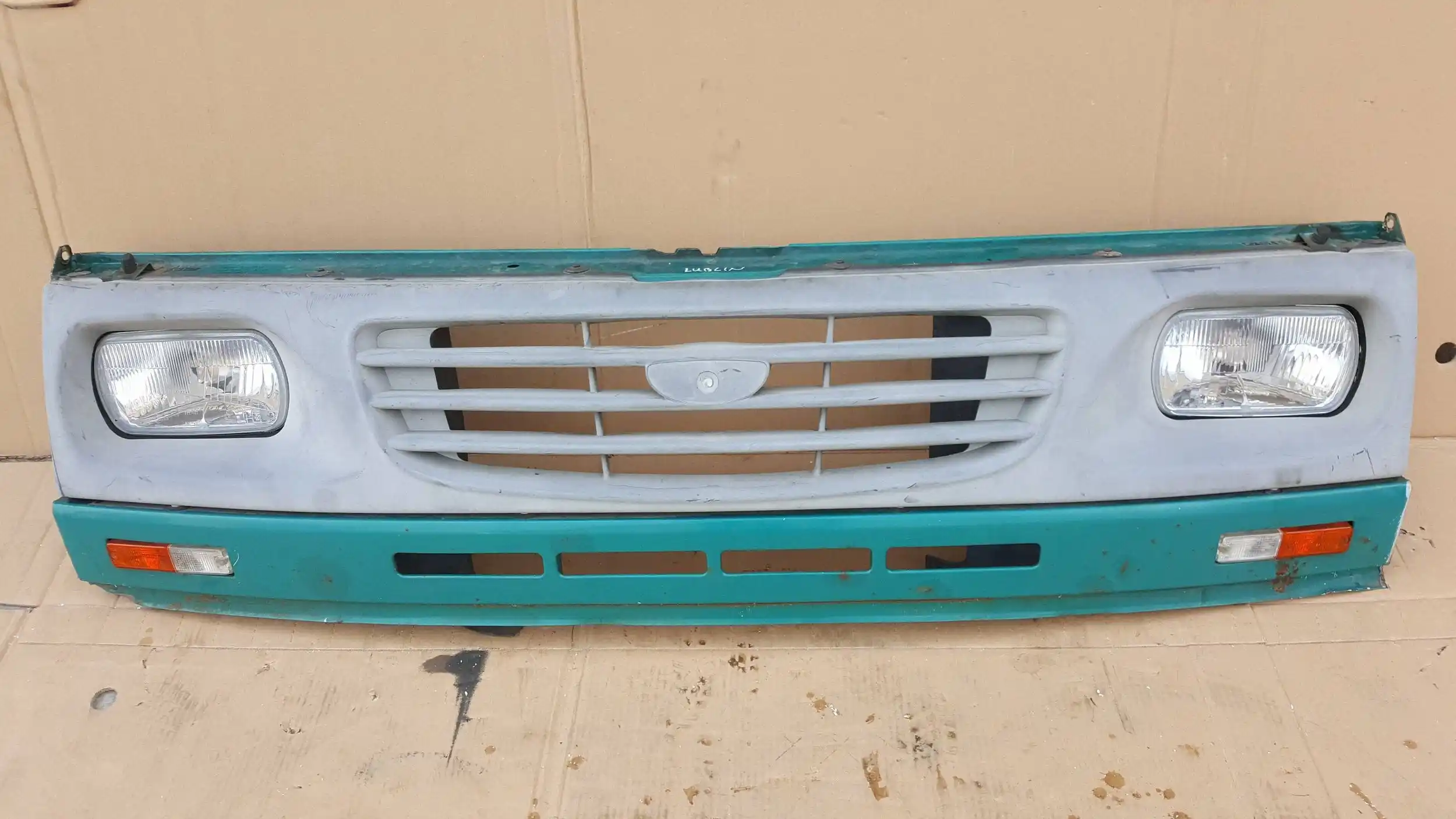PAS PRZEDNI WZMOCNIENIE GRILL LAMPY DAEWOO LUBLIN 97-