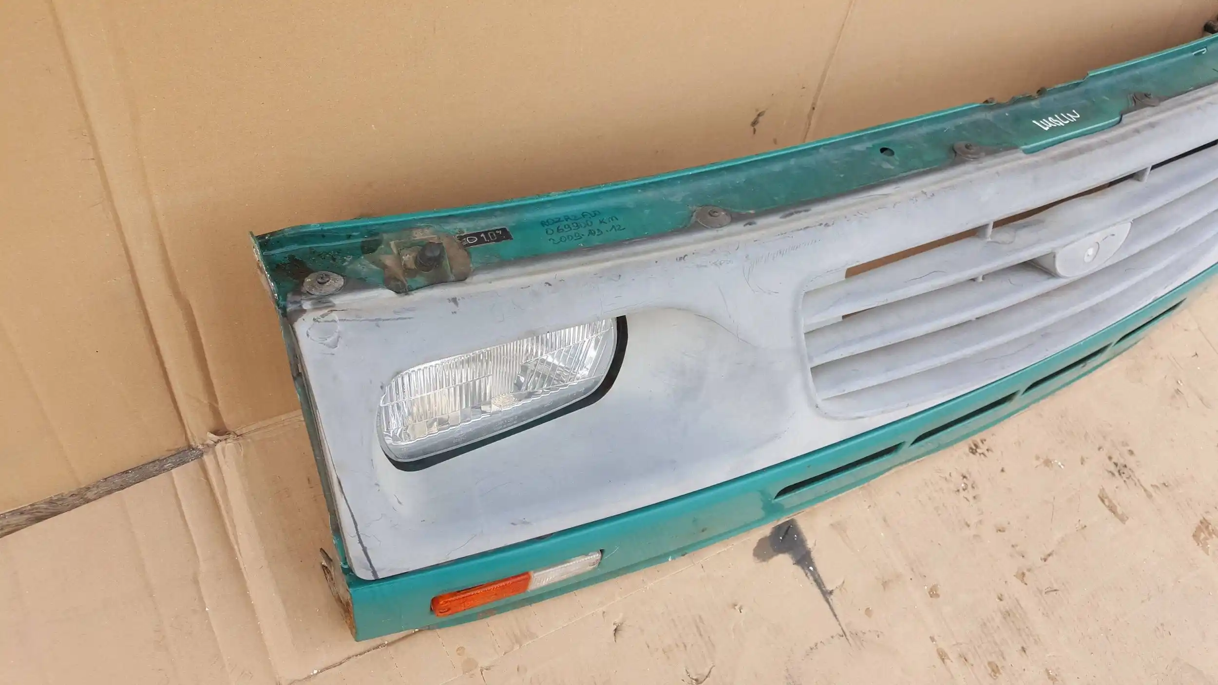 PAS PRZEDNI WZMOCNIENIE GRILL LAMPY DAEWOO LUBLIN 97-