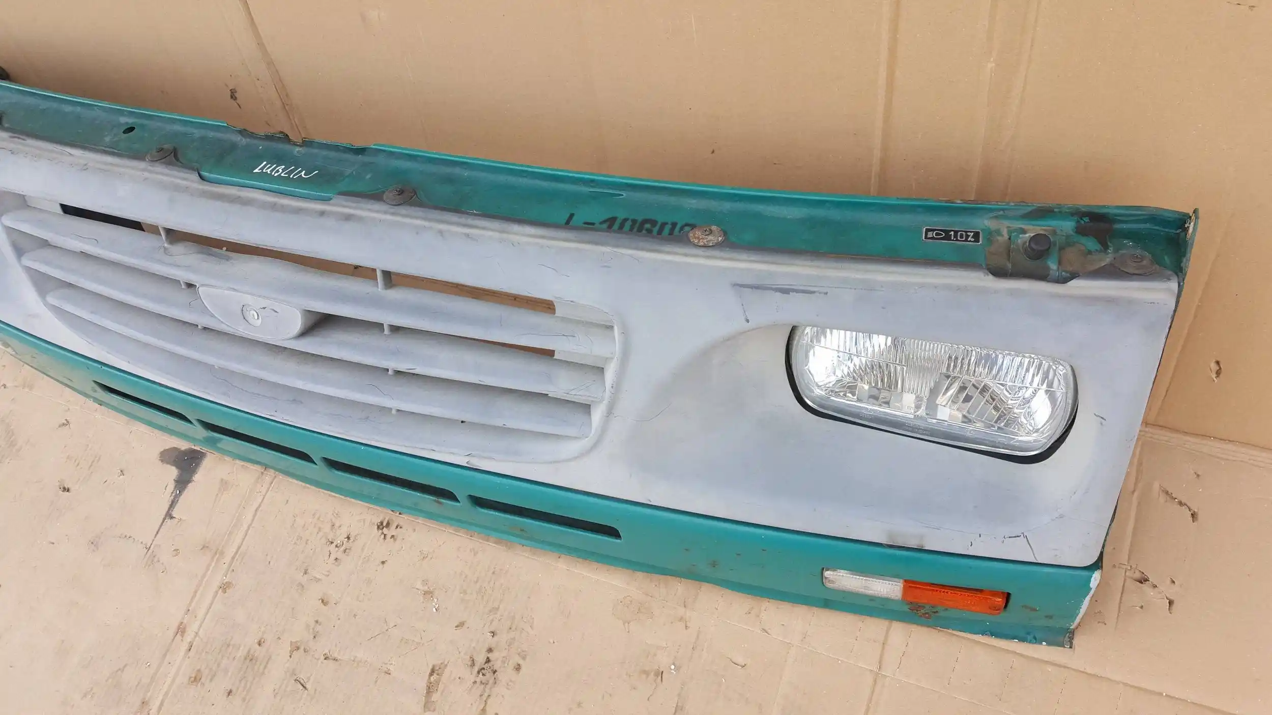 PAS PRZEDNI WZMOCNIENIE GRILL LAMPY DAEWOO LUBLIN 97-