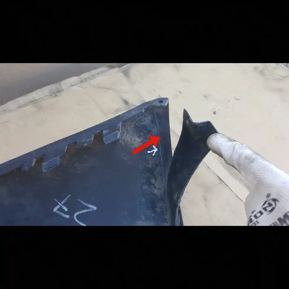 DOKŁADKA SPOJLER ZDERZAKA PRZÓD 8D0807110H AUDI A4 B5 96-
