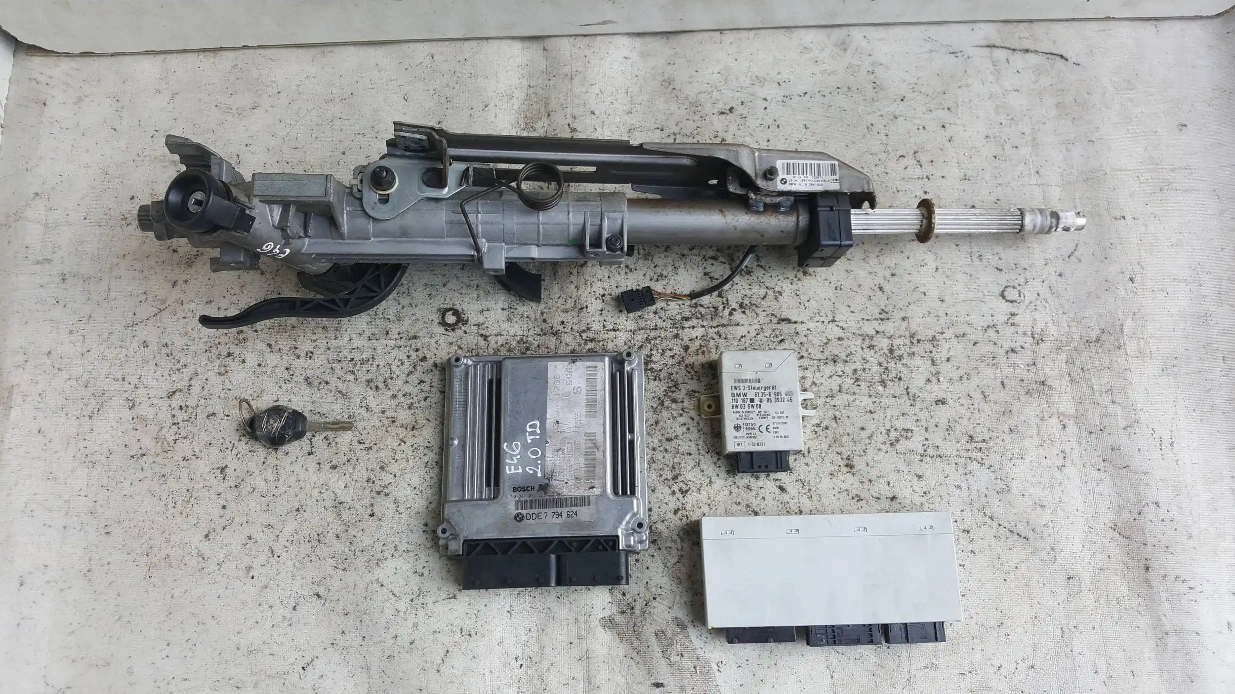 KOMPUTER 0281011122 ZESTAW IMMO BMW 3 E46 2.0 D LIFT 01-