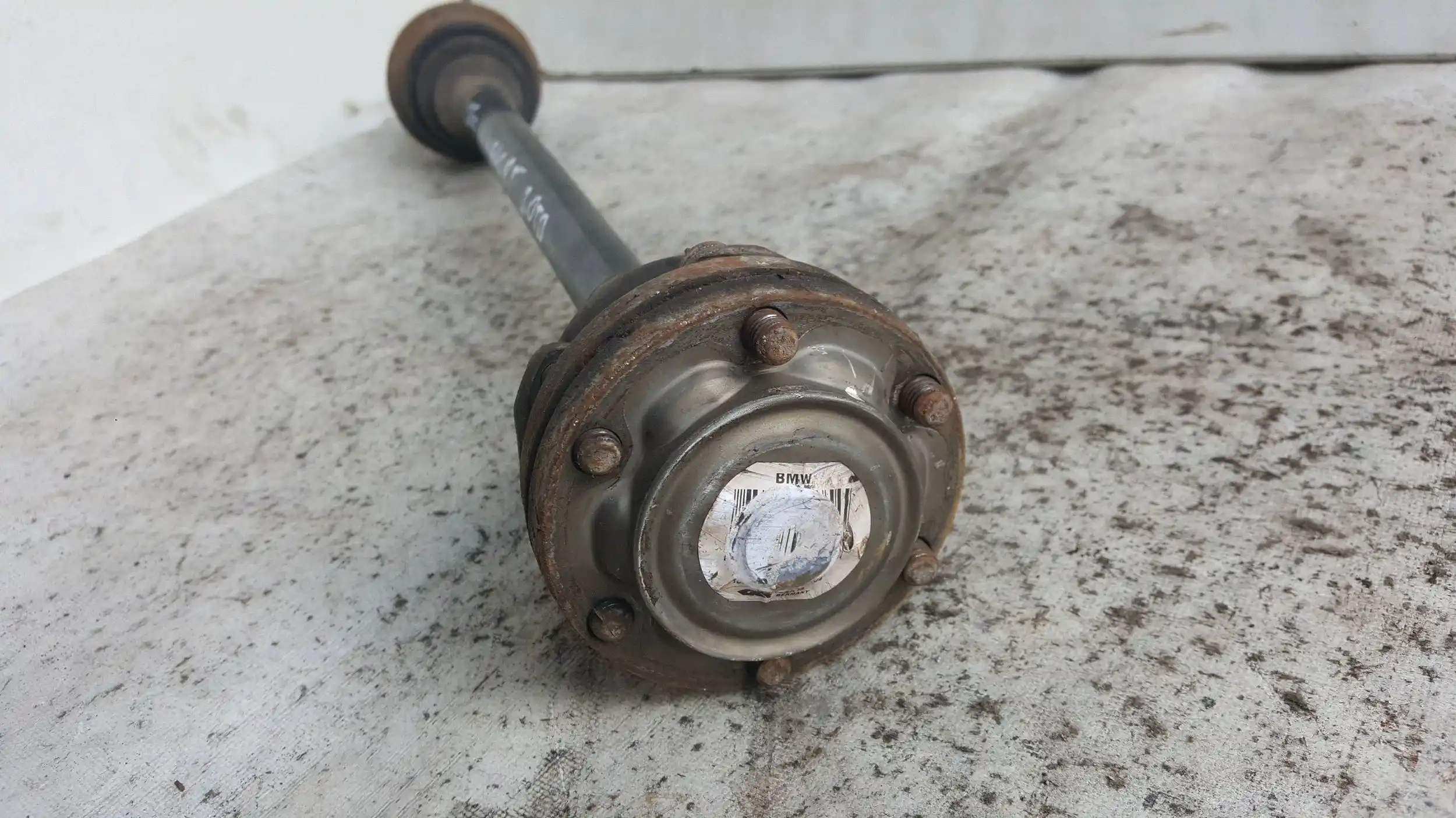 PÓŁOŚ PRAWY TYŁ TYLNA BMW 3 E46 2.0D LIFT 01- 27z