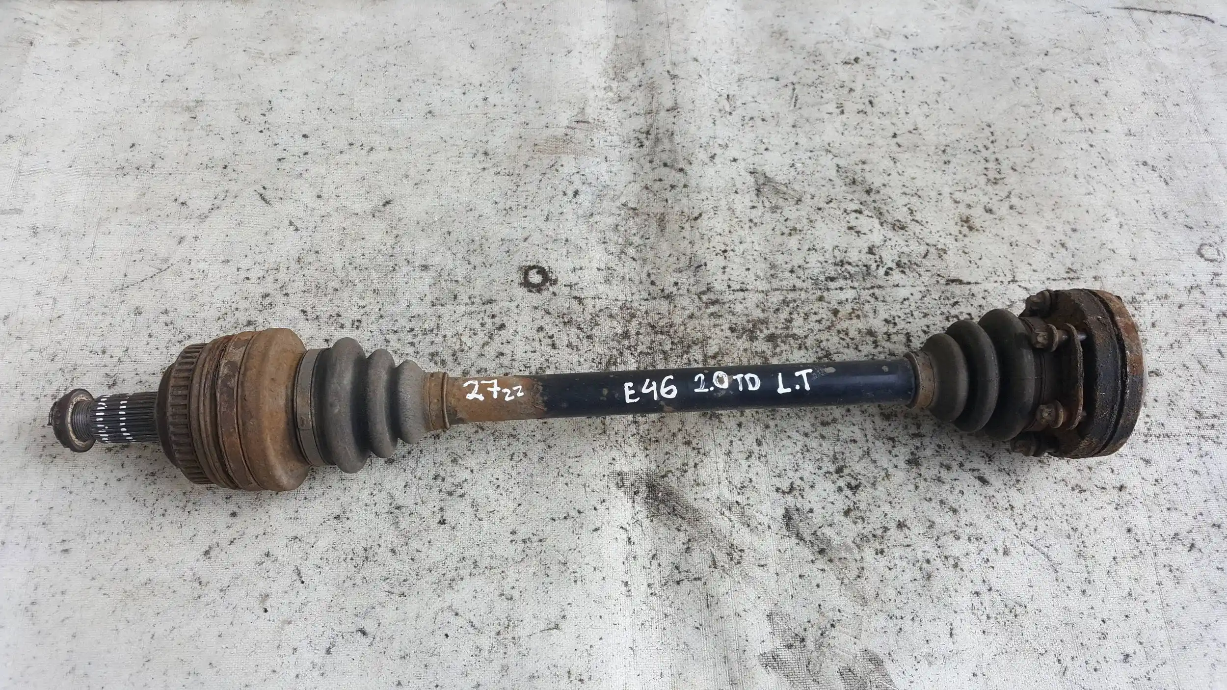 PÓŁOŚ LEWY TYŁ TYLNA 7512143 BMW 3 E46 2.0D LIFT 01- 27z