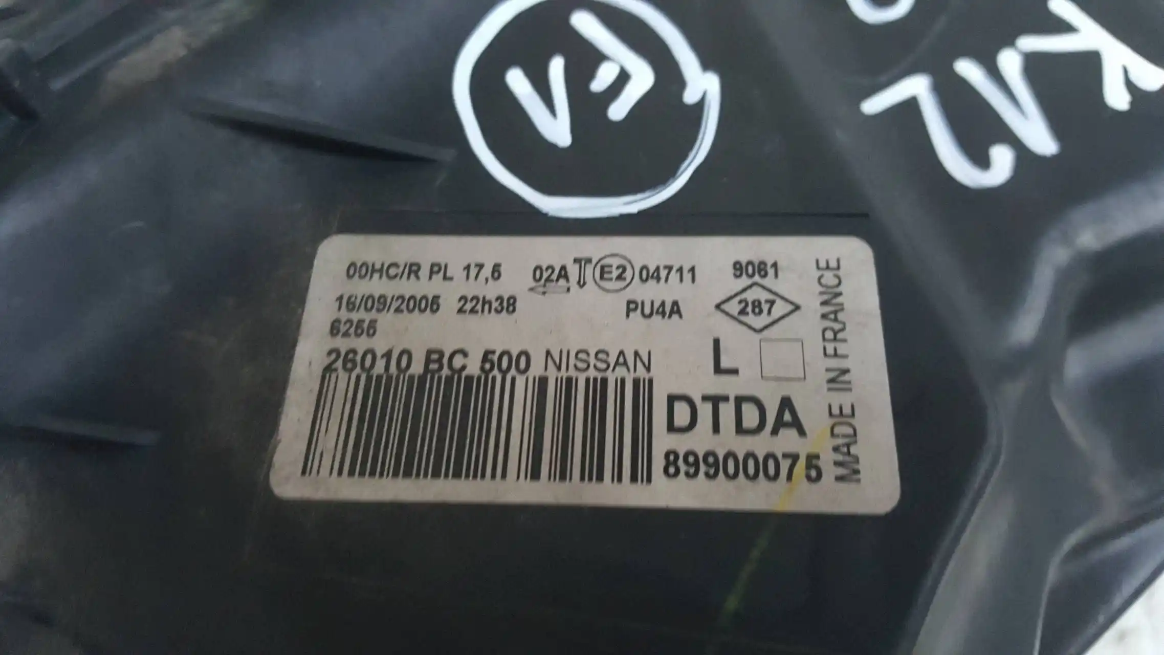 LAMPA PRAWY PRZÓD PRZEDNIA 26010BC500 NISSAN MICRA K12 03-07