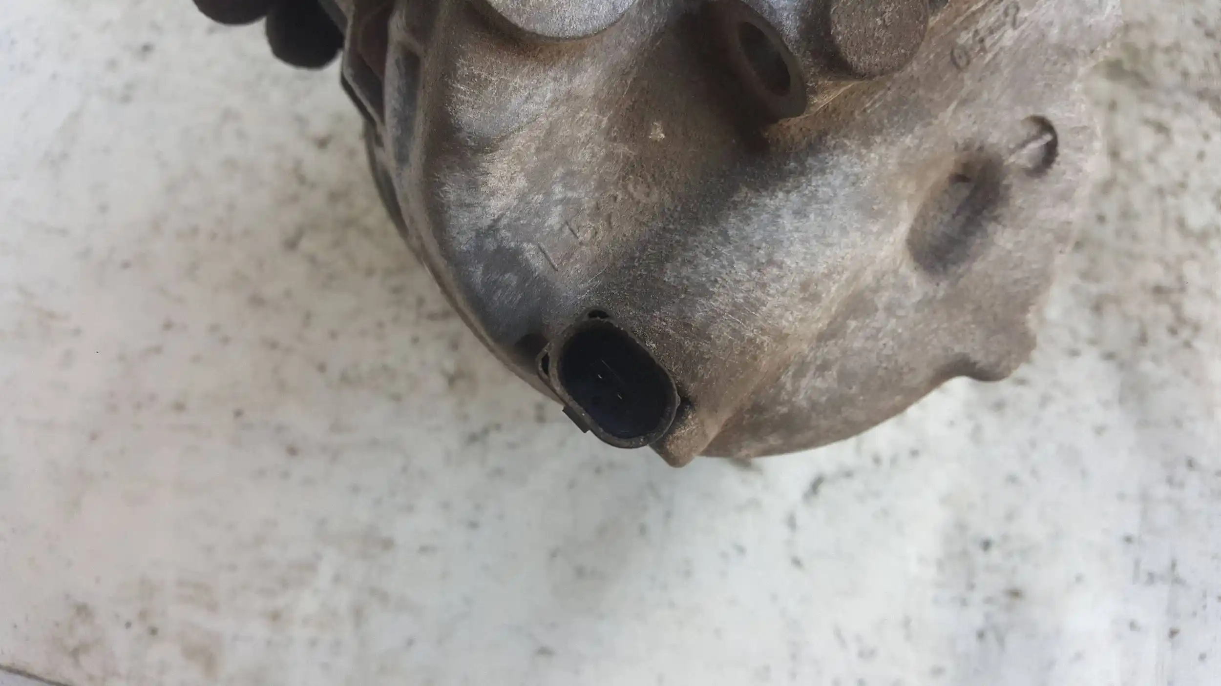 SPRĘŻARKA KOMPRESOR KLIMATYZACJI 1K0820803F AUDI SEAT SKODA VW 1.6 8V