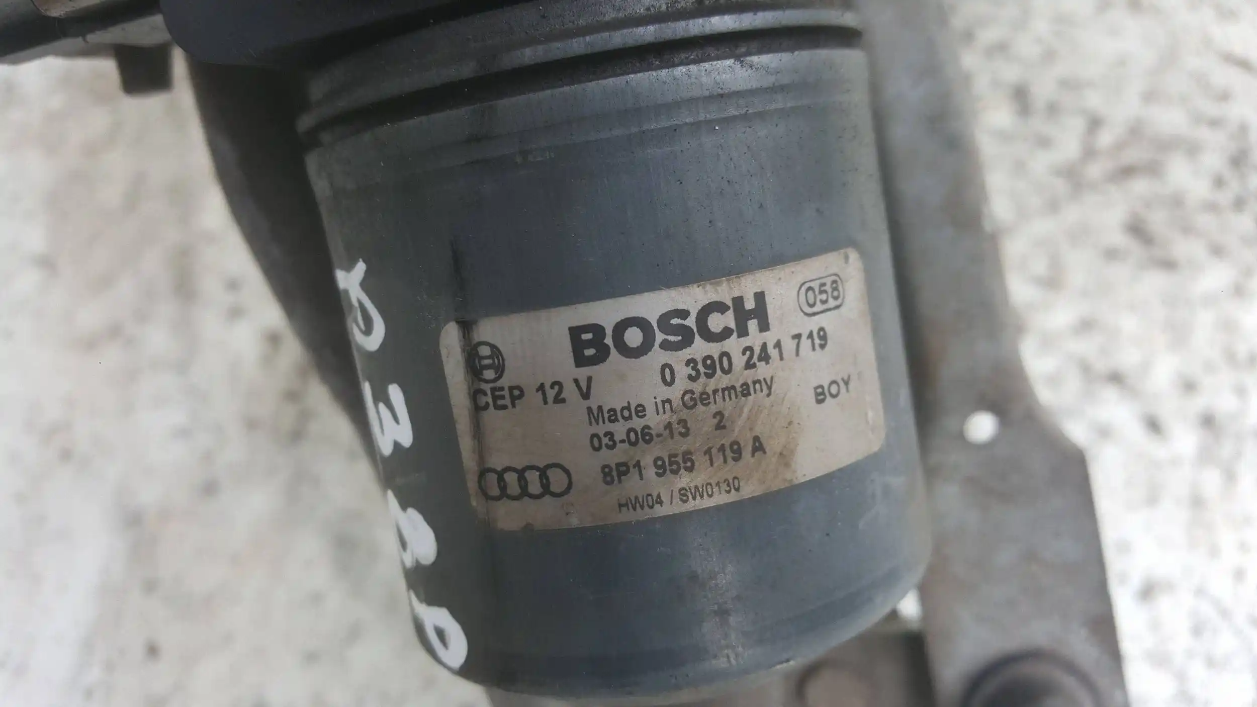 MECHANIZM SILNICZEK 8P1955119A SZYBY PRZÓD PRZEDNIEJ AUDI A3 8P 03-