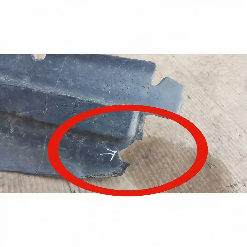 NADKOLE PRAWY PRZÓD PRZEDNIE RENAULT LAGUNA II 01-