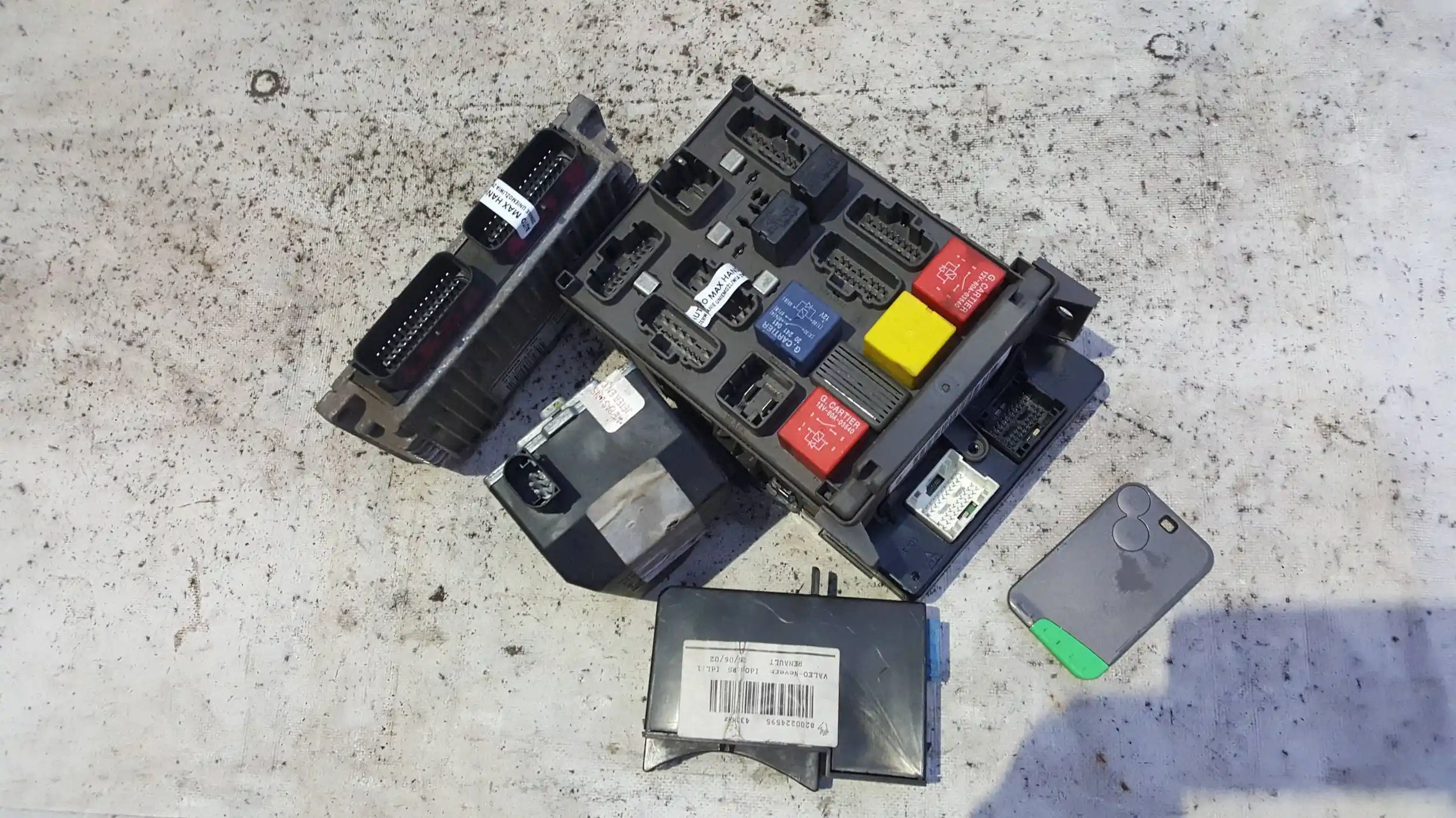 KOMPUTER 8200488795 ZESTAW IMMO STARTOWY RENAULT LAGUNA II 2.0 16V 01-