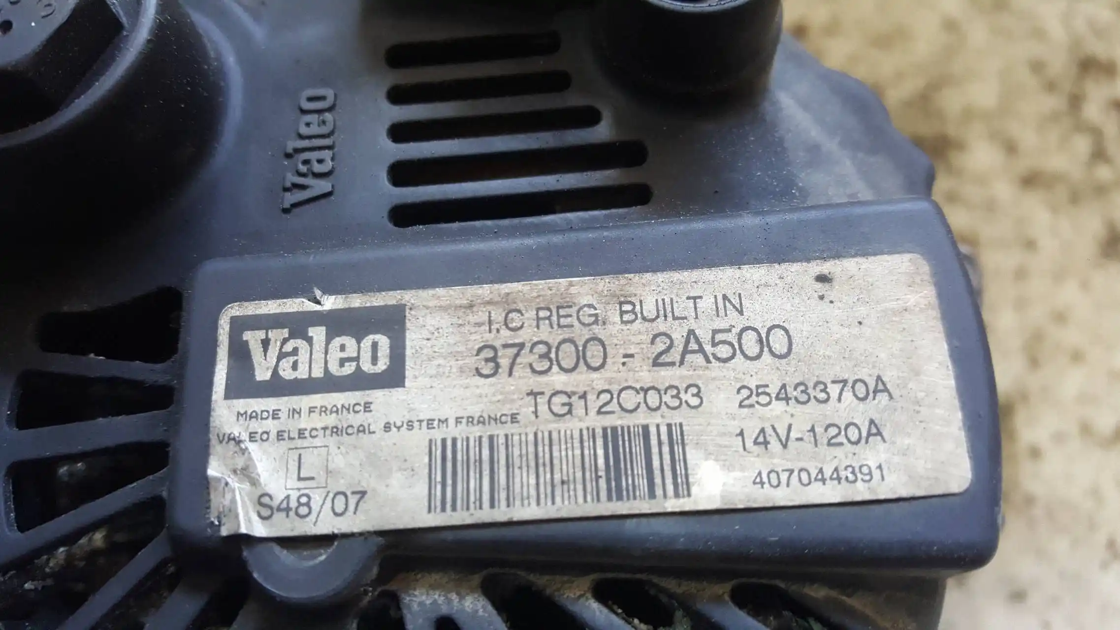 ALTERNATOR 373002A500 KIA CEED I 1.6 CRDI 06-