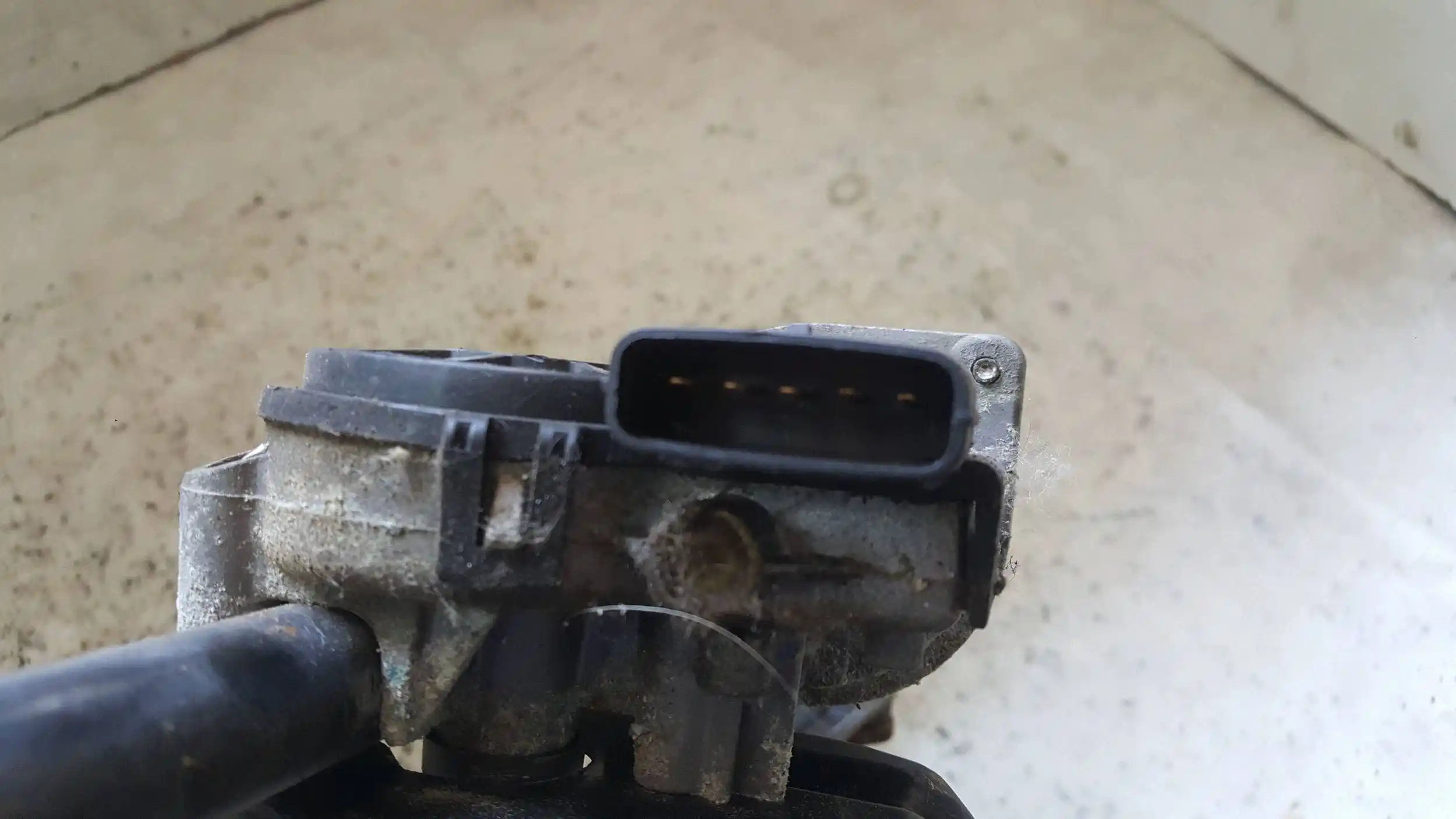 MECHANIZM SILNICZEK WYCIERACZEK PRZÓD KIA CEED I 06-