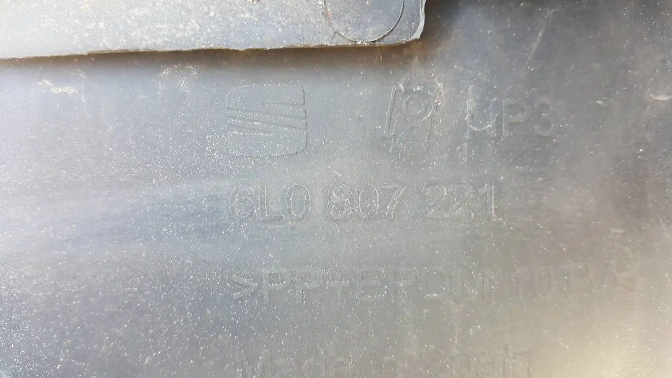 ZDERZAK PRZÓD PRZEDNI 6L0807221 SEAT CORDOBA II 6L2 IBIZA III6L1 02-05 LS7N