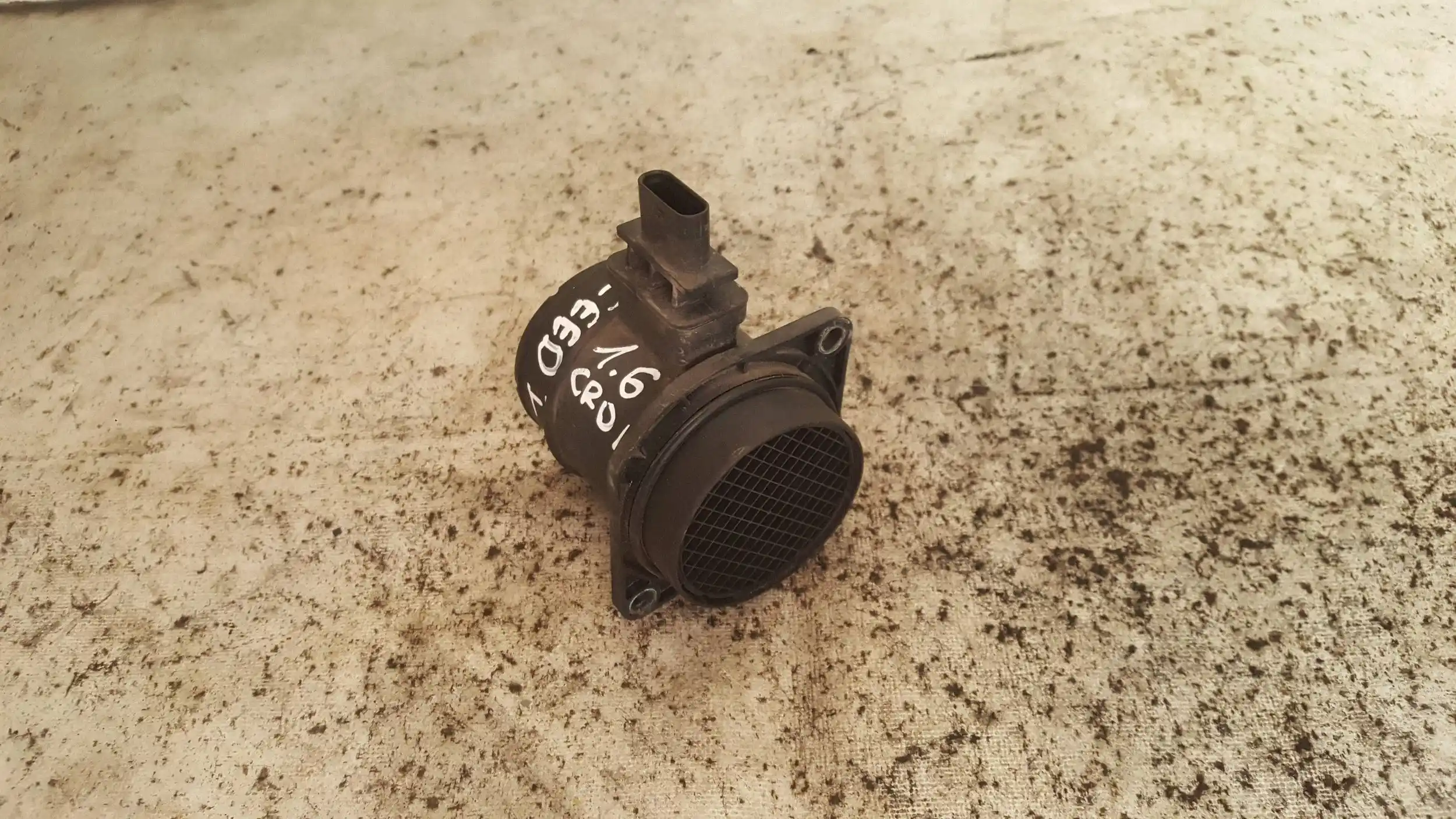 PRZEPŁYWOMIERZ 281642A401 9220930004 KIA CEED I 1.6 CRDI 06-