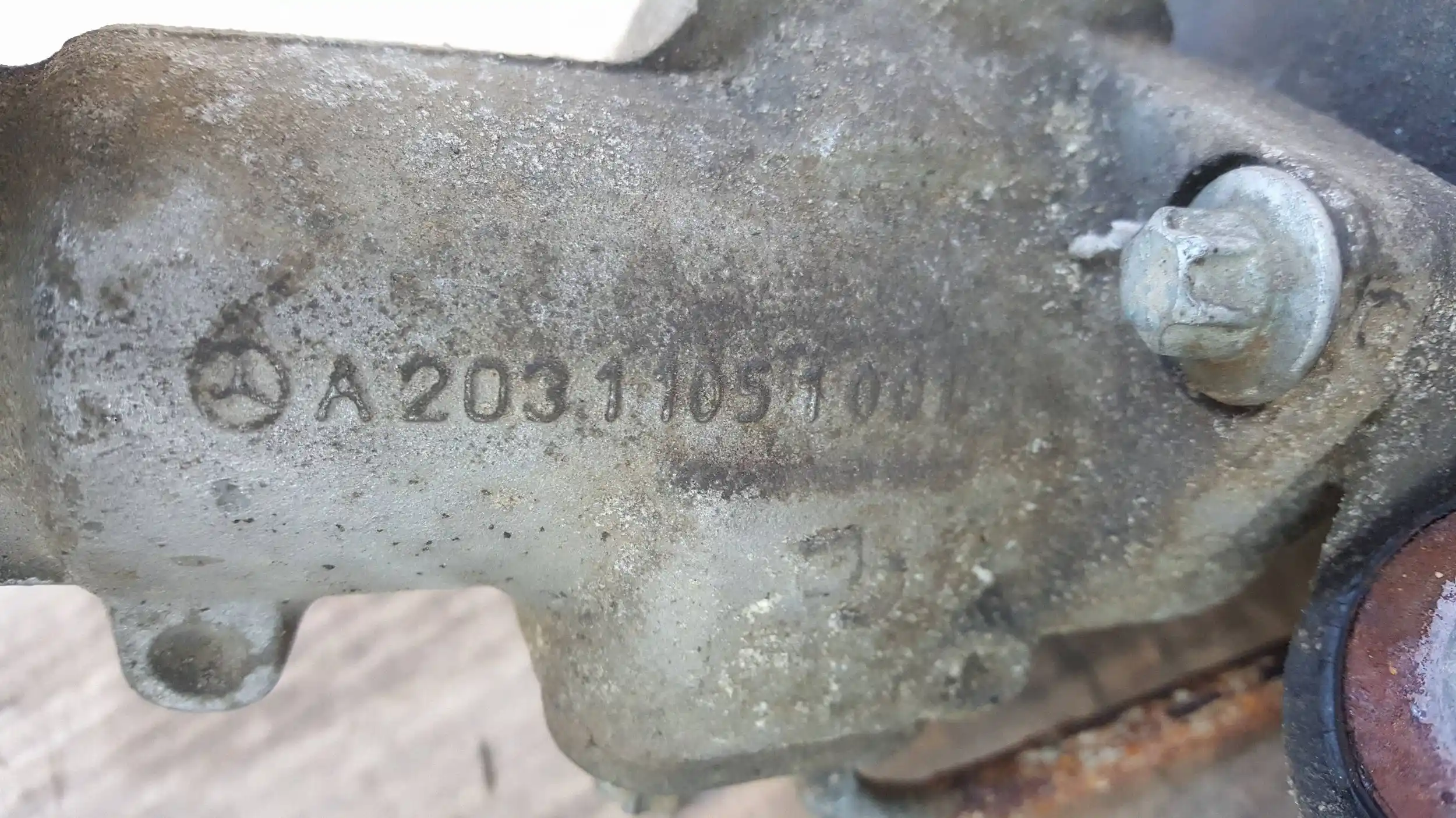 PRZEKŁADNIA MAGLOWNICA A20311011002 MERCEDES C KLASA W203 00-