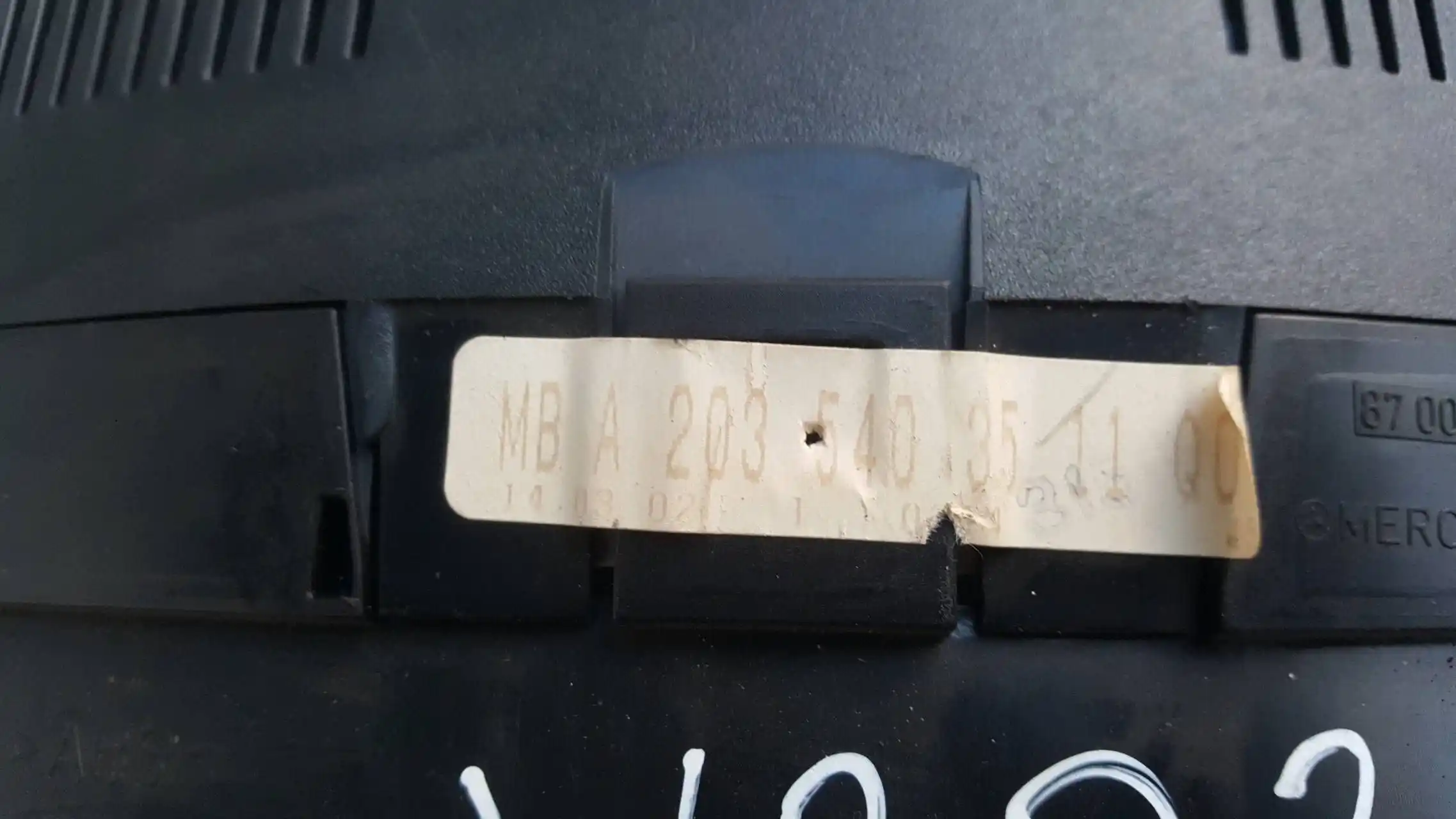 LICZNIK ZEGARY A203540351 MERCEDES C KLASA W203 2.0 16V 00-04