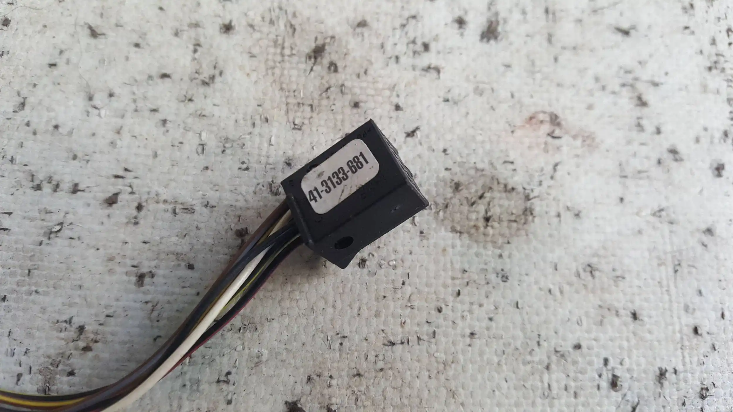 LUSTERKO LEWE ELEKTRYCZNE 7 PIN MERCEDES C KLASA W203 00-04 744
