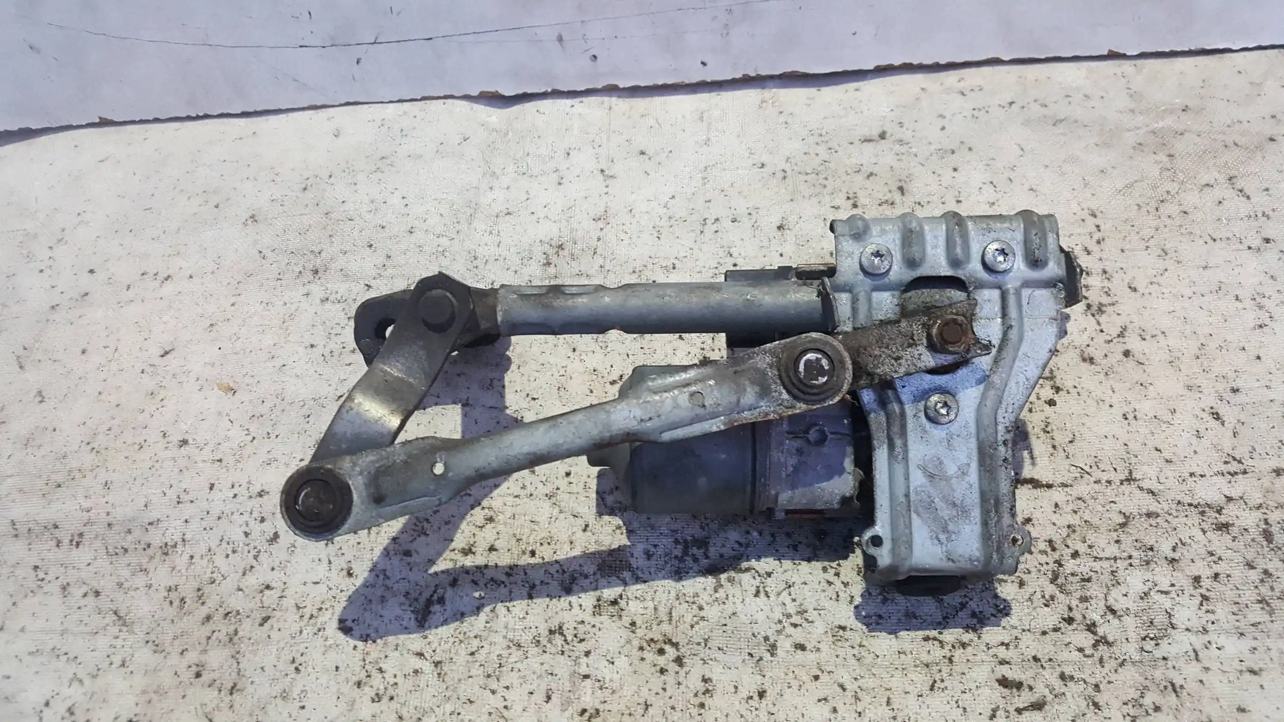 MECHANIZM WYCIERACZEK PRAWY PRZÓD 3397020918 1P0955024B SEAT LEON II 05-