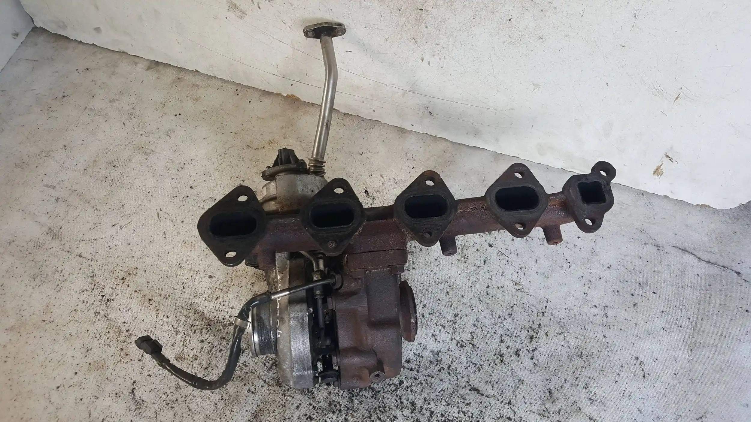 TURBOSPRĘŻARKA TURBO 25187704 CHEVROLET CAPTIVA I LIFT 2.2 CDTI 11-