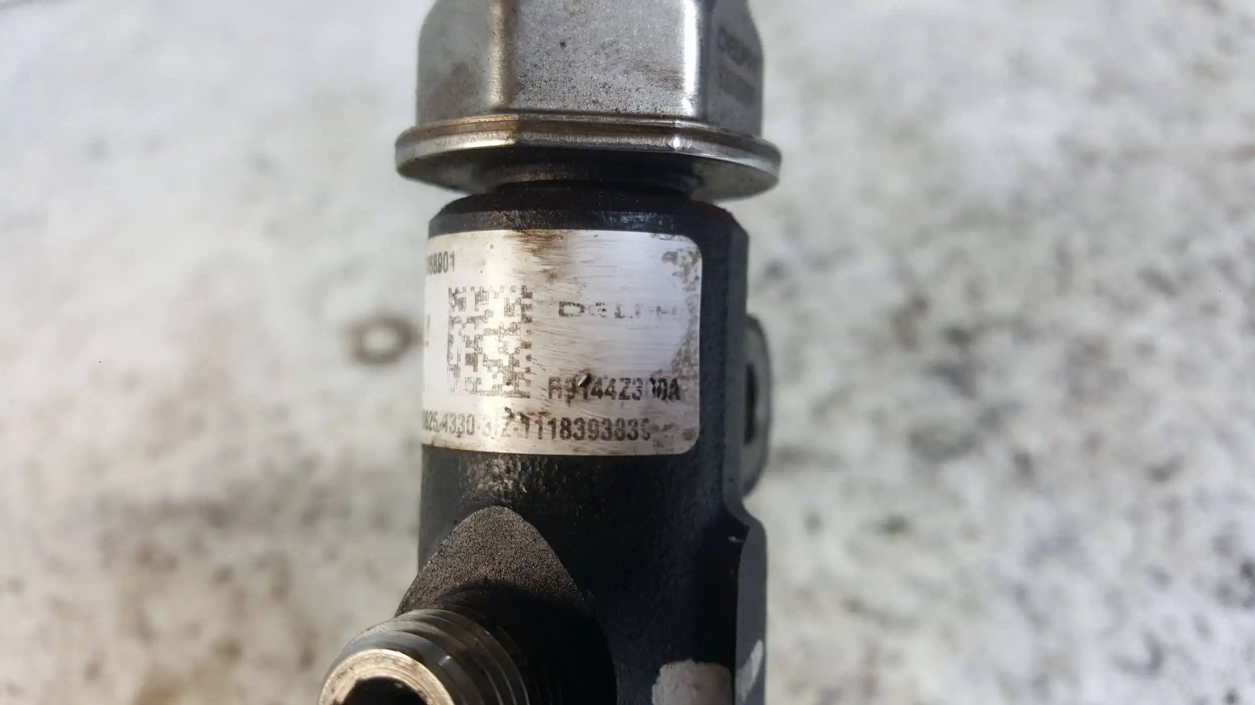 LISTWA WTRYSKOWA 96868901 CZUJNIK 9307Z528A CHEVROLET CAPTIVA I LIFT 2.2