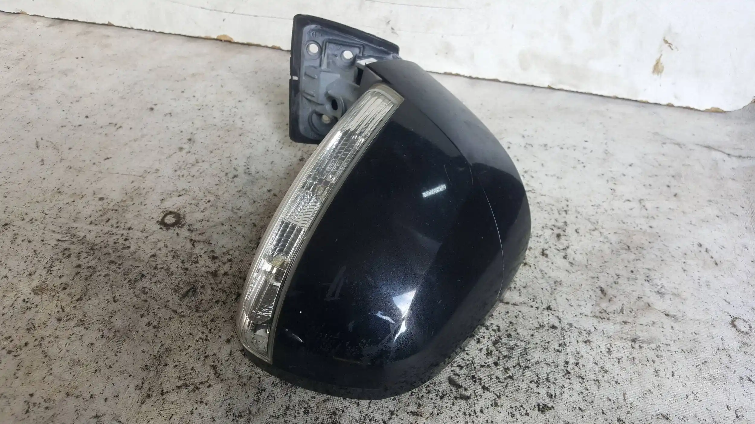 LUSTERKO LEWE ELEKTRYCZNE 8 PIN CHEVROLET CAPTIVA I LIFT 11- GAR