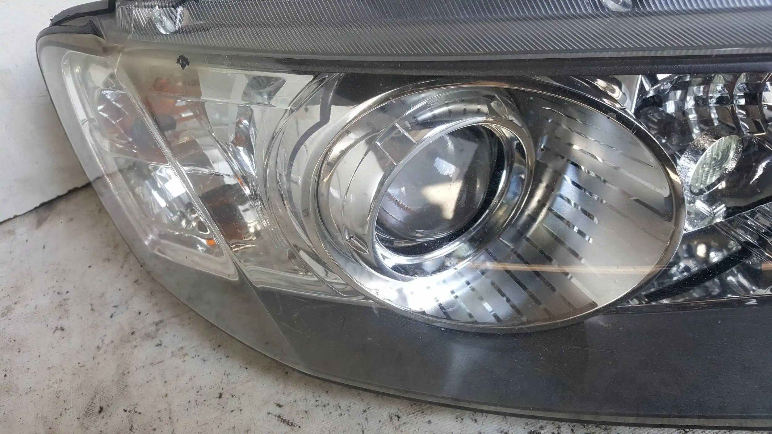 LAMPA PRAWY PRZÓD PRZEDNIA CHEVROLET CAPTIVA I LIFT 11-15