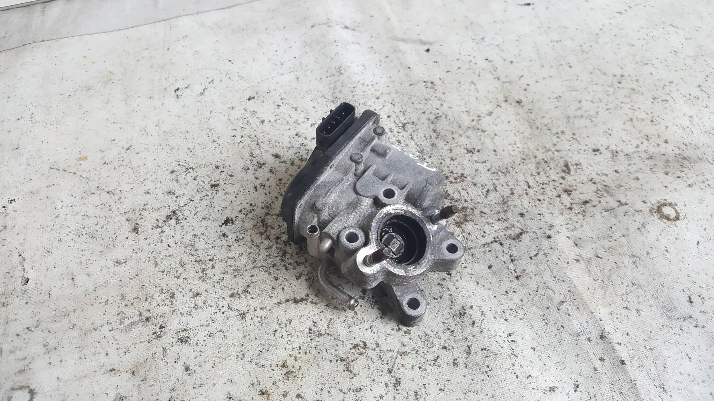 ZAWÓR EGR 14710AA741SUBARU IMPREZA III GH 2.0 TD