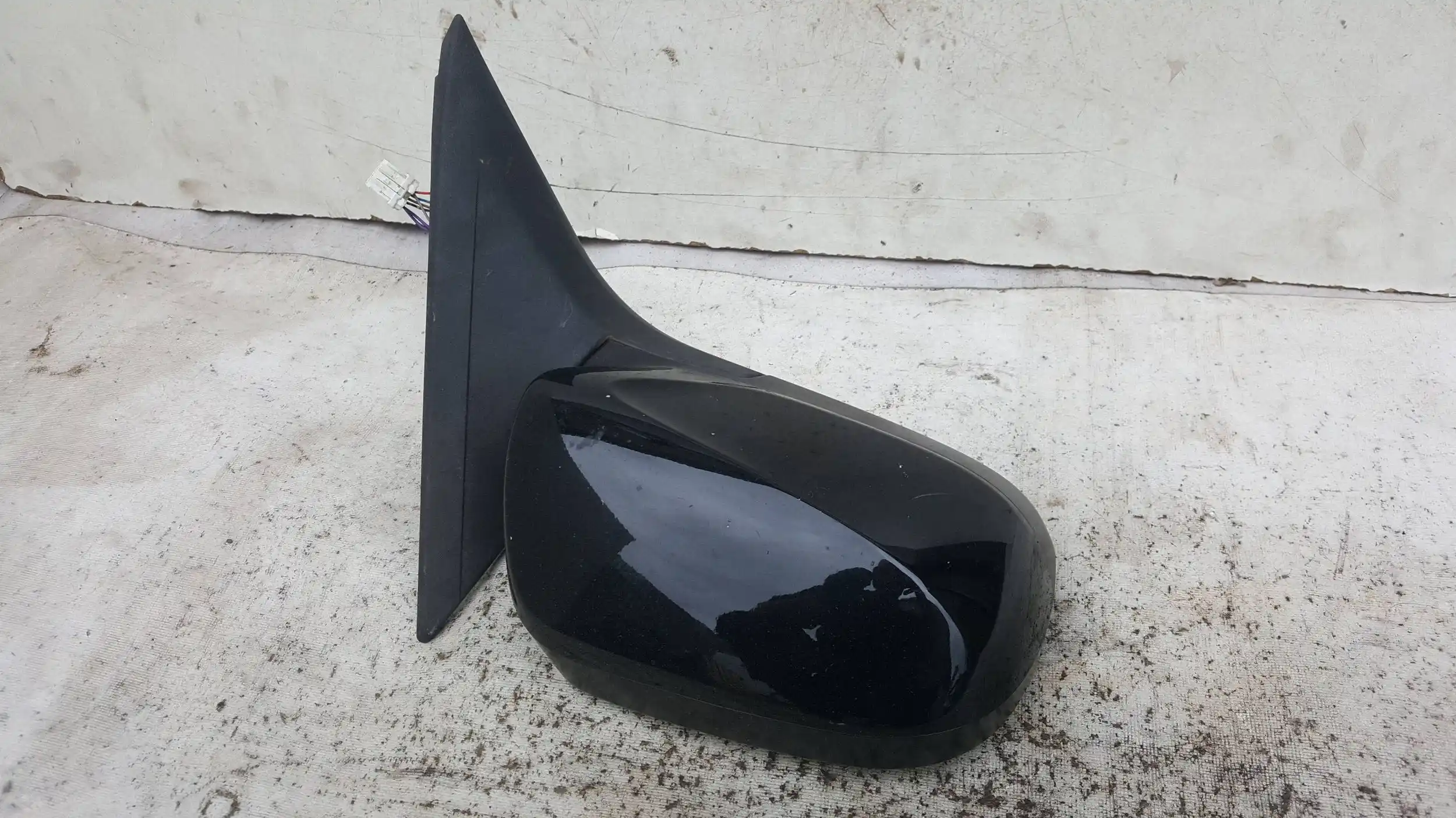 LUSTERKO PRAWE ELEKTRYCZNE 7 PIN SUBARU IMPREZA III GH 07- 32J