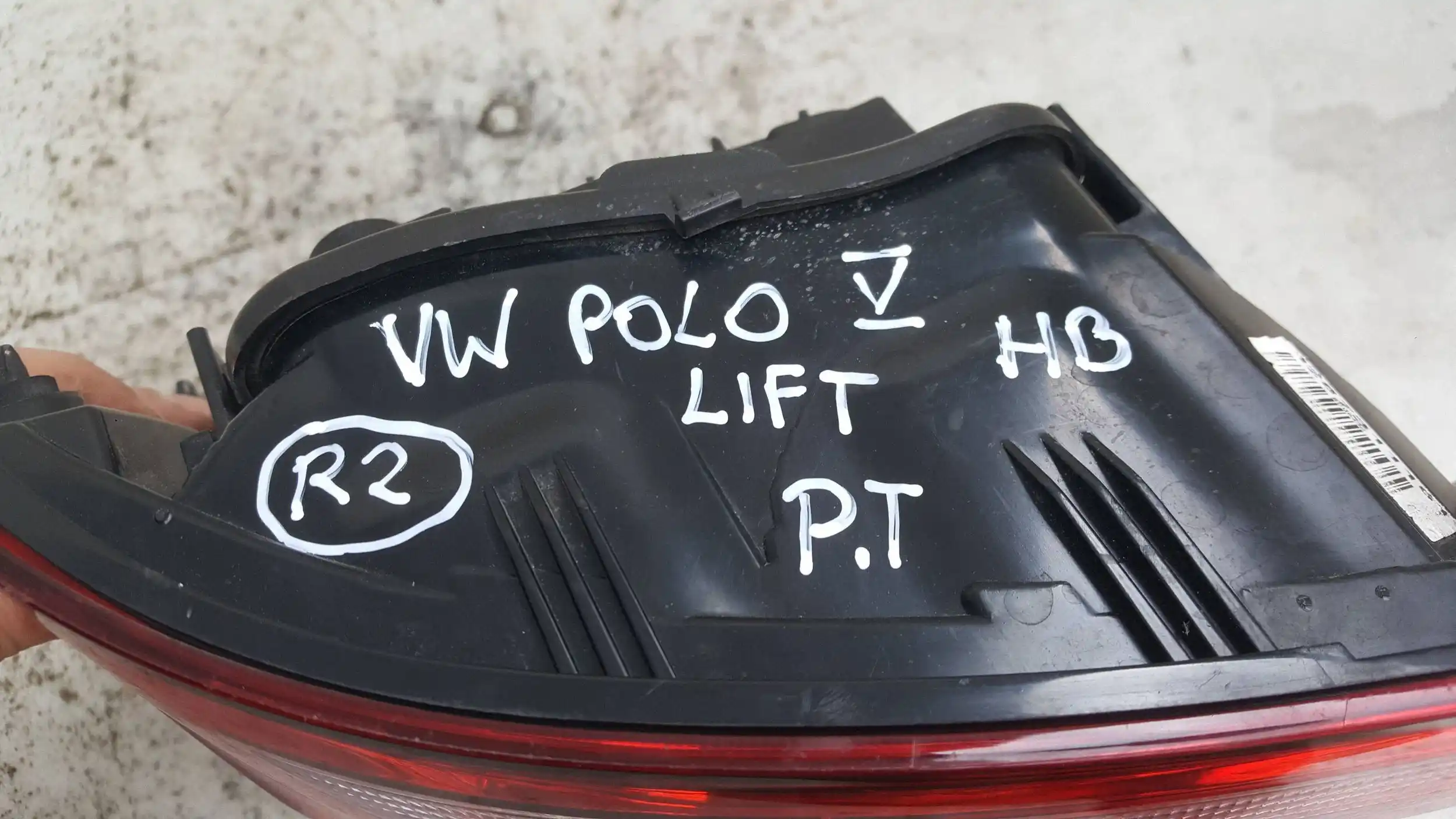 LAMPA PRAWY TYŁ TYLNA 6C0945096K VW POLO V 6C LIFT 14-17