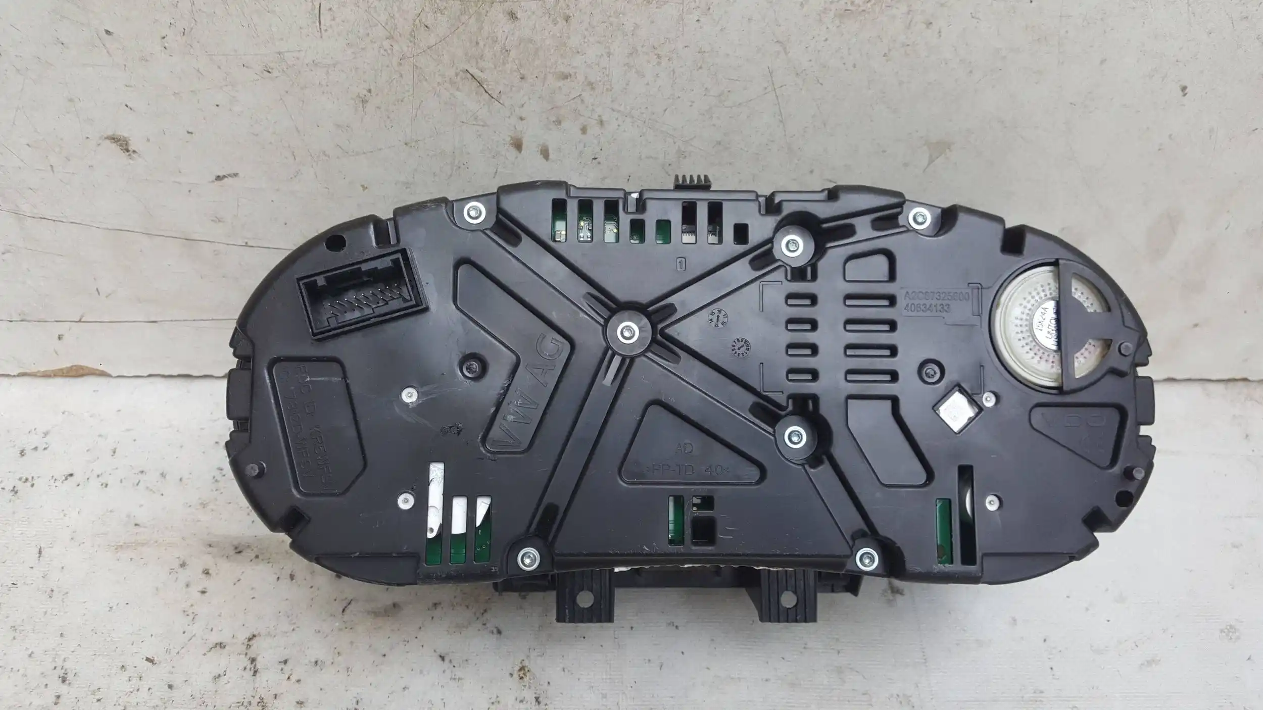 LICZNIK ZEGARY 6C0920740C VW POLO V 6R 6C 1.2 TSI 09-17