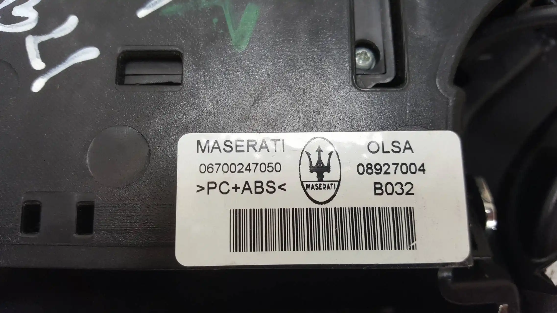 LAMPKA PODSUFITKI 6700247050 MASERATI GHIBLI III 13-
