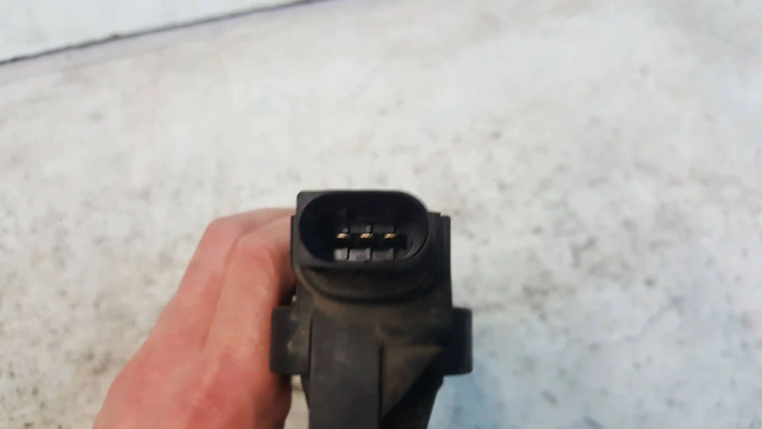 CEWKA ZAPŁONOWA A0001501380 0221503033 MERCEDES A KLASA W168 1.9 97-
